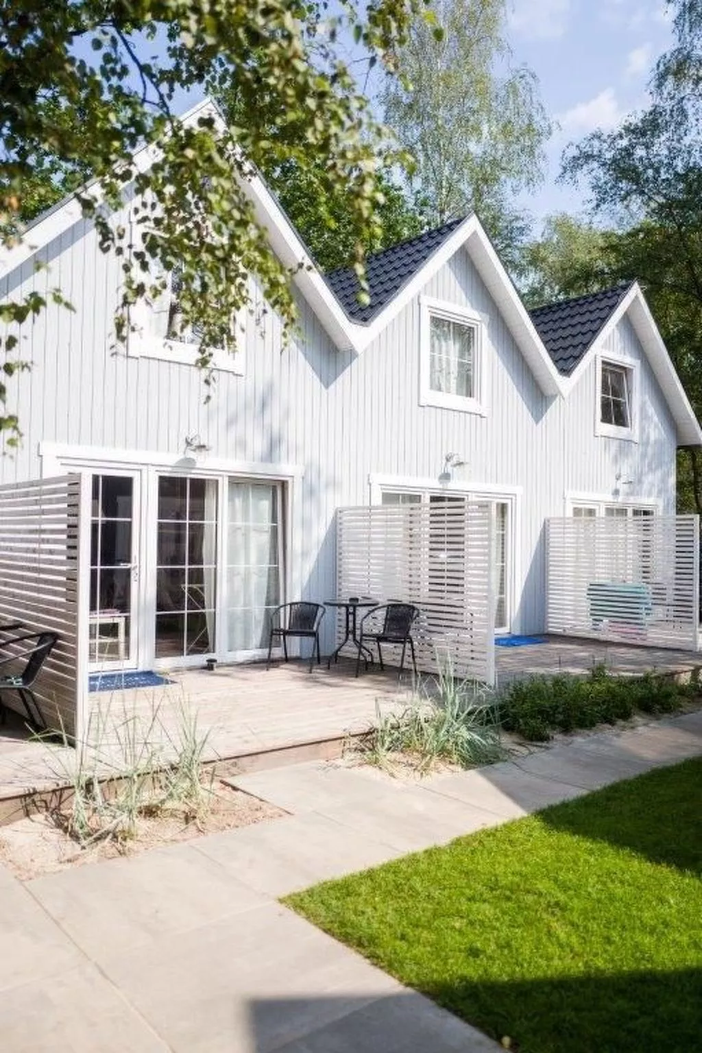Marynarskie Domki mit der Aussicht auf Spielplatz