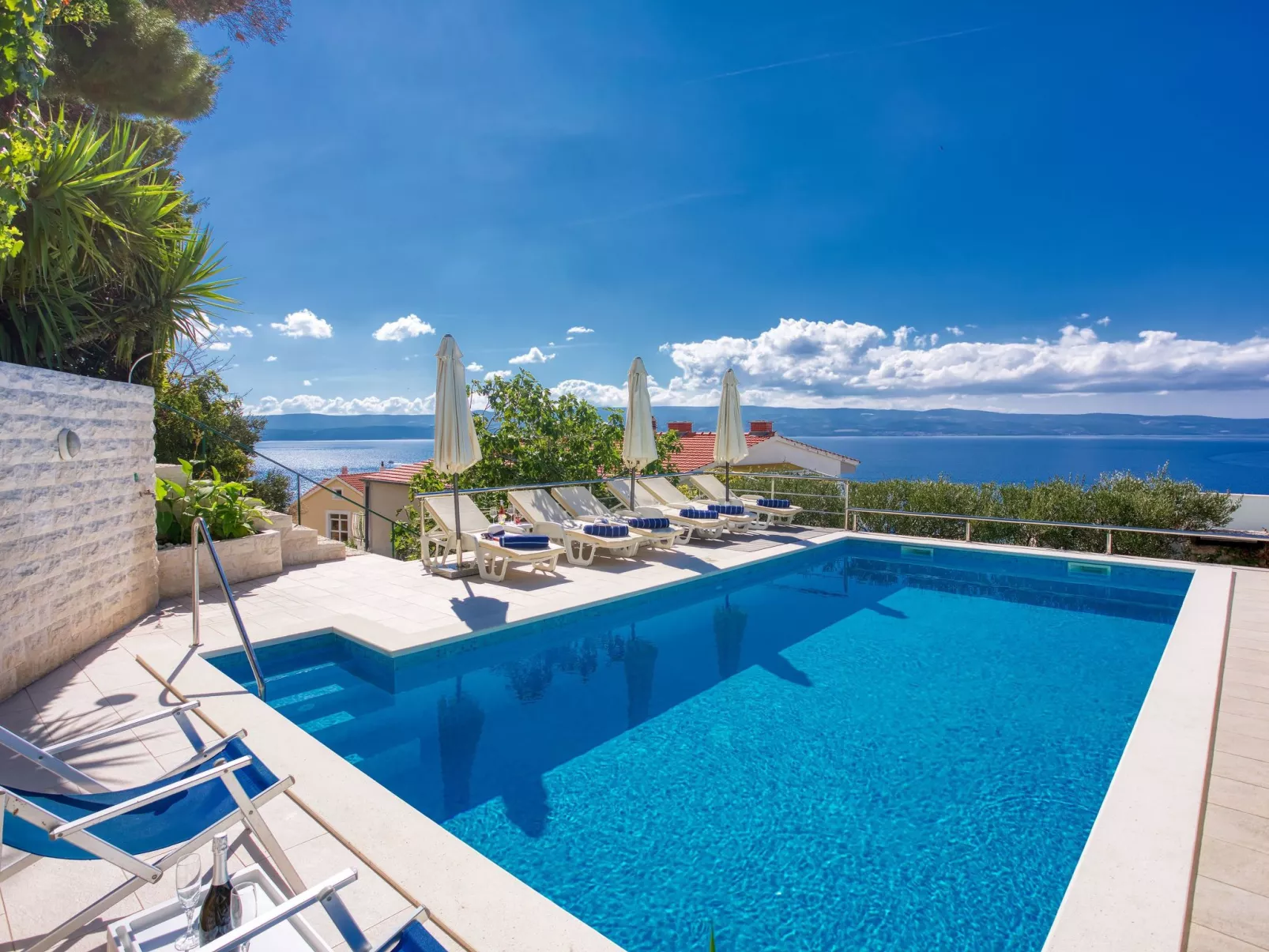 Appartement "Zorka" mit Blick auf das Wasser