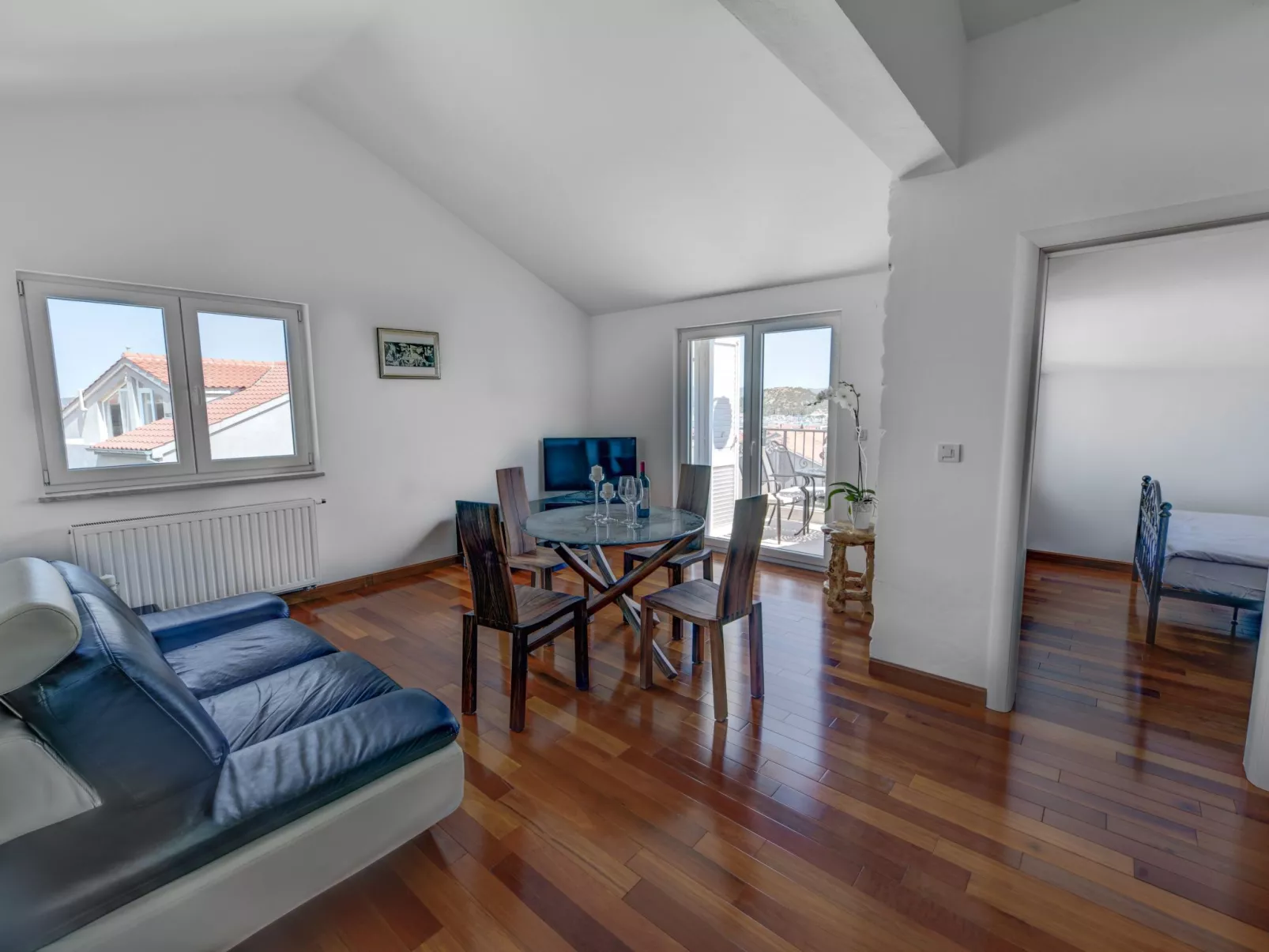 Wohnung für 4 Personen mit Whirlpool und Schwimmbad