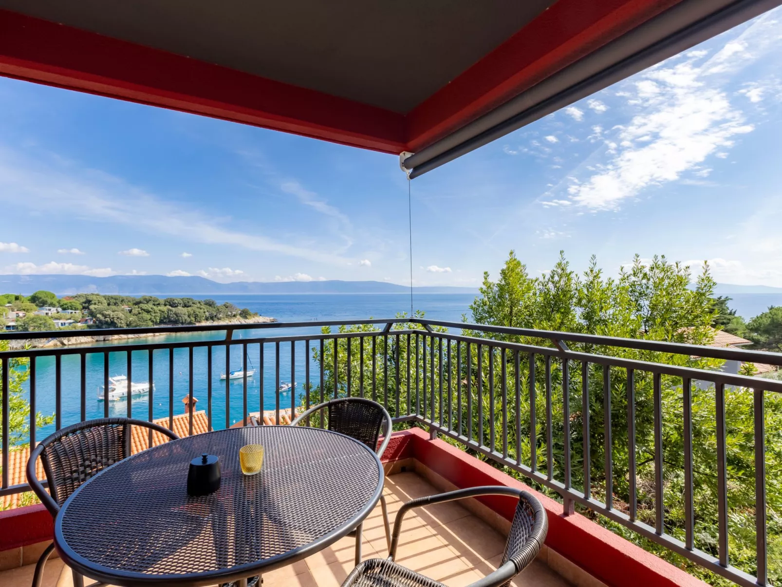 Red House Apartments