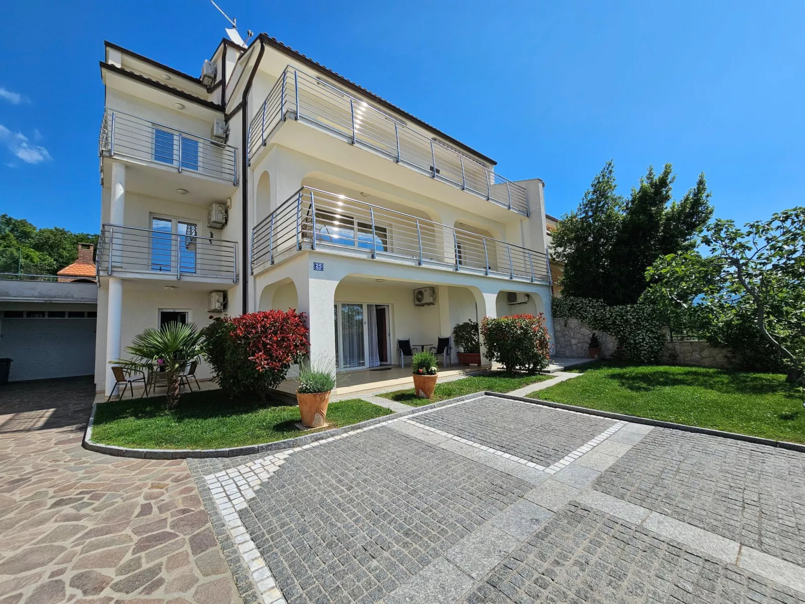 Appartement Studio mit Terrasse