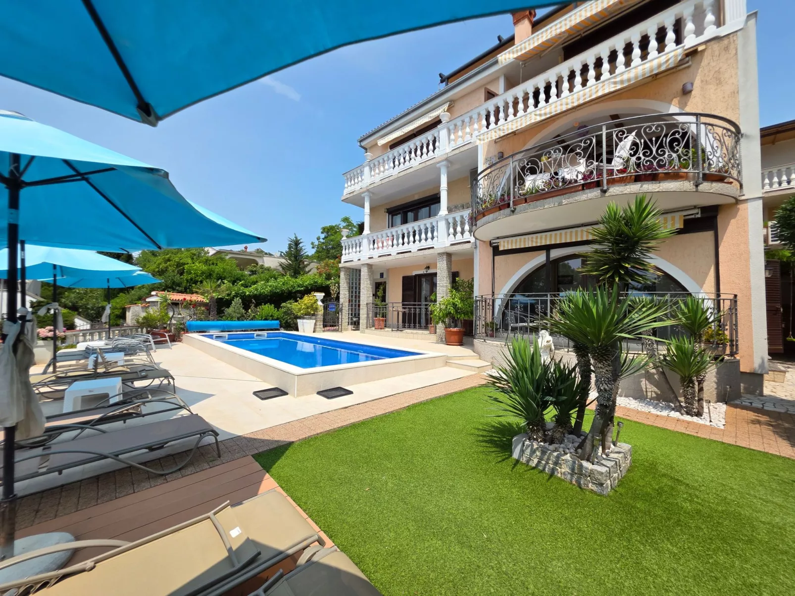 Wohnung mit Terrasse - Gemeinschaftspool