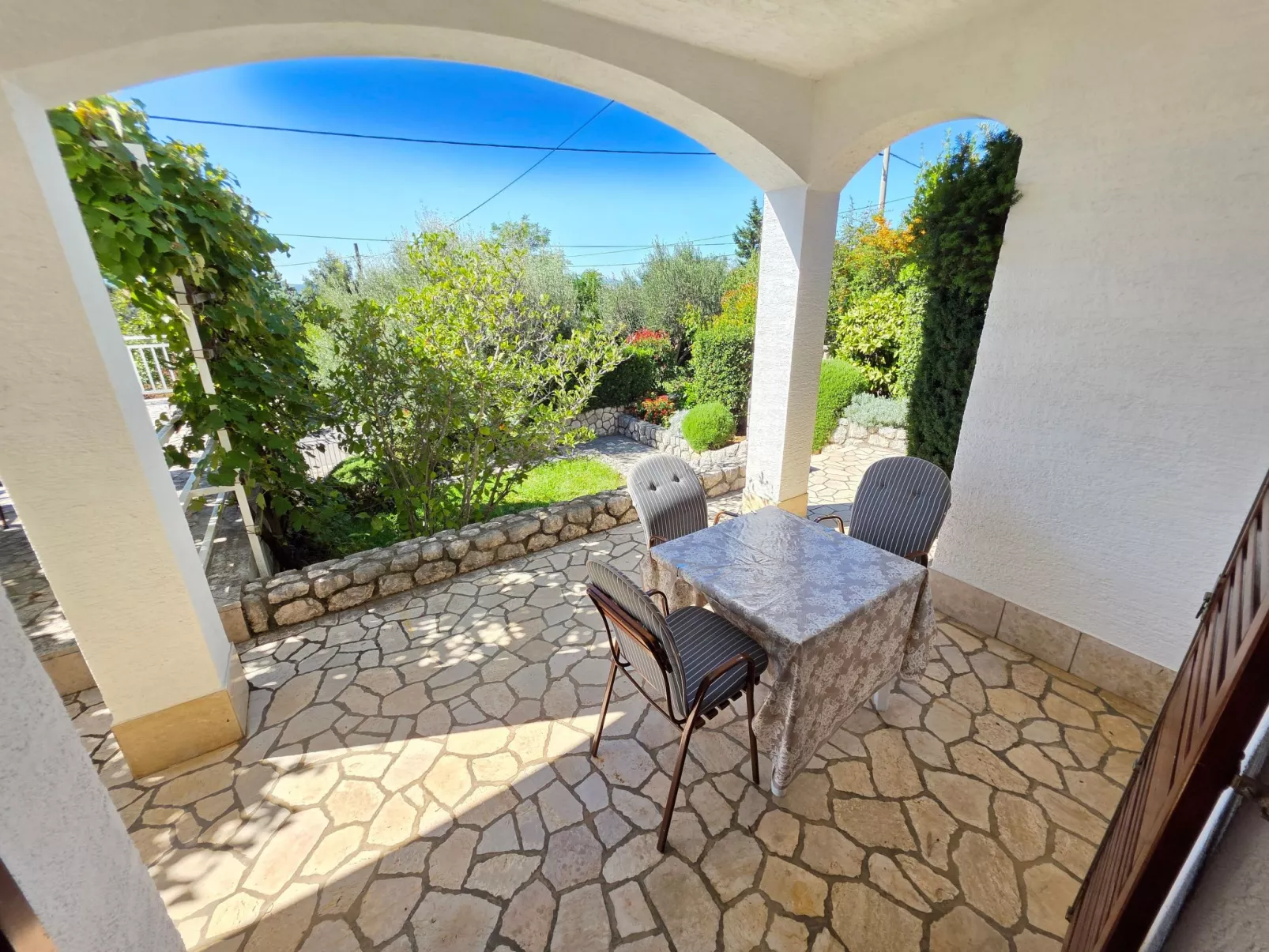 Wohnung in Dramalj mit Terrasse für 2-3 Personen