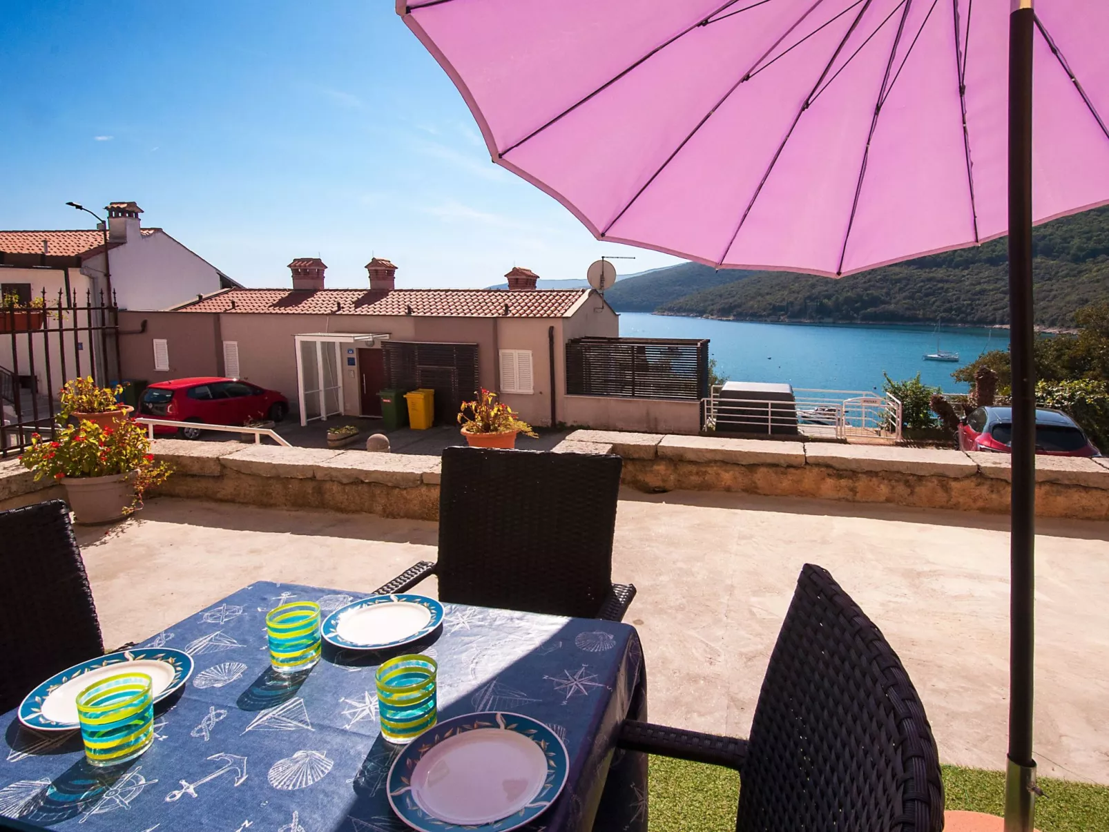 Studio Azure Bay , zentrale Lage