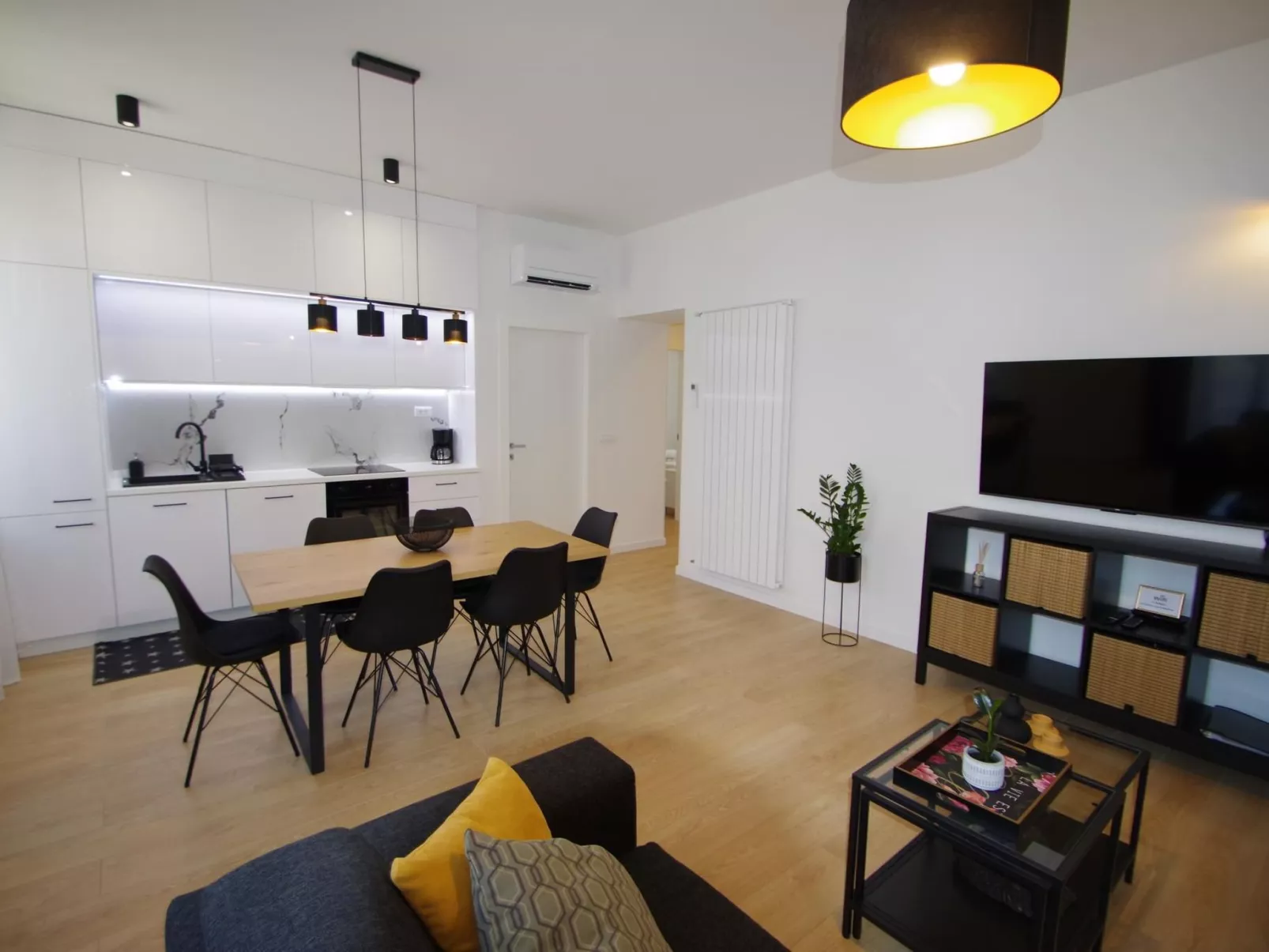 Moderne 2-Schlafzimmer-Wohnung in Pula