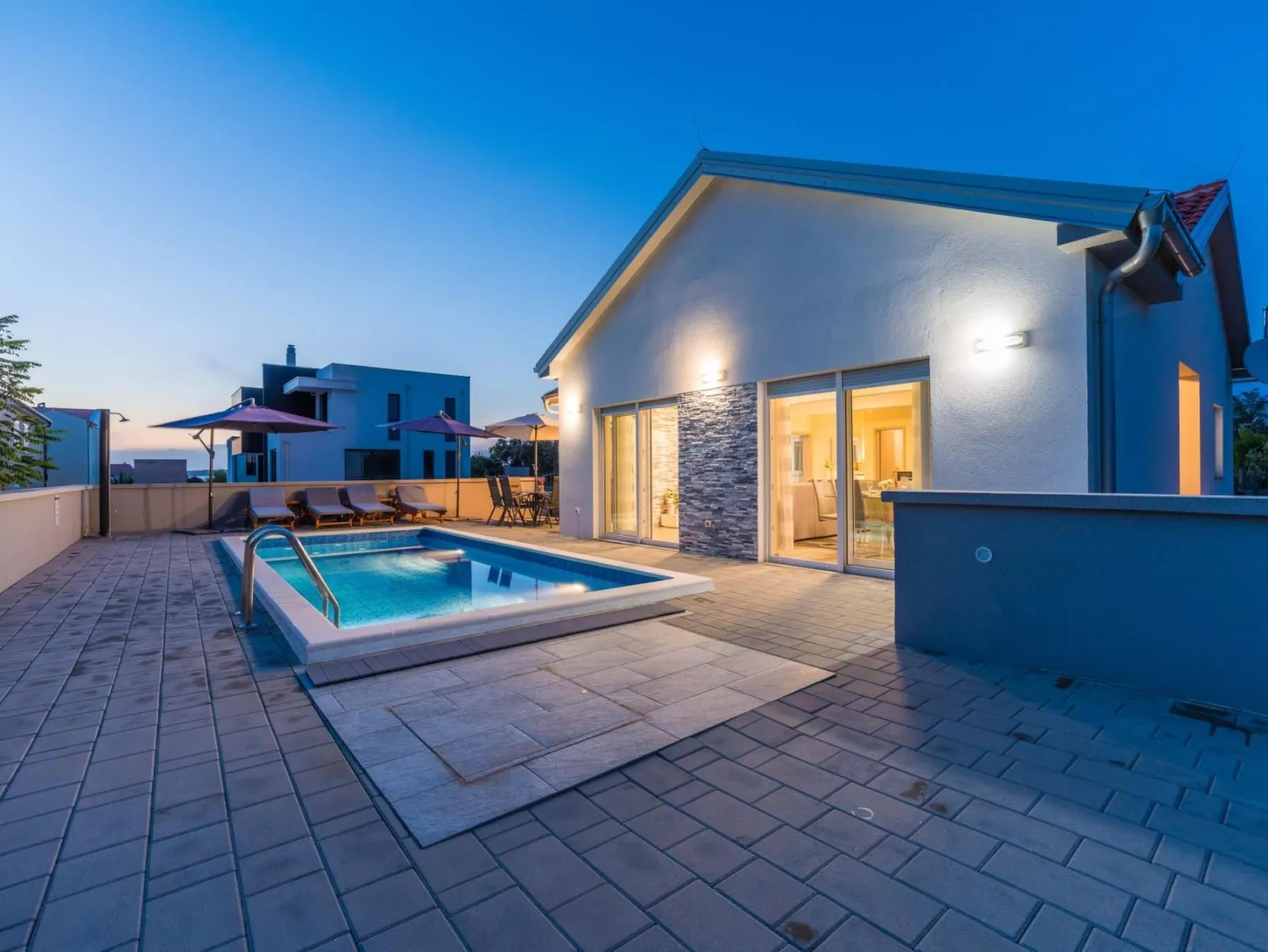 Villa Nicole in Strandnähe - Agentur TA Leut