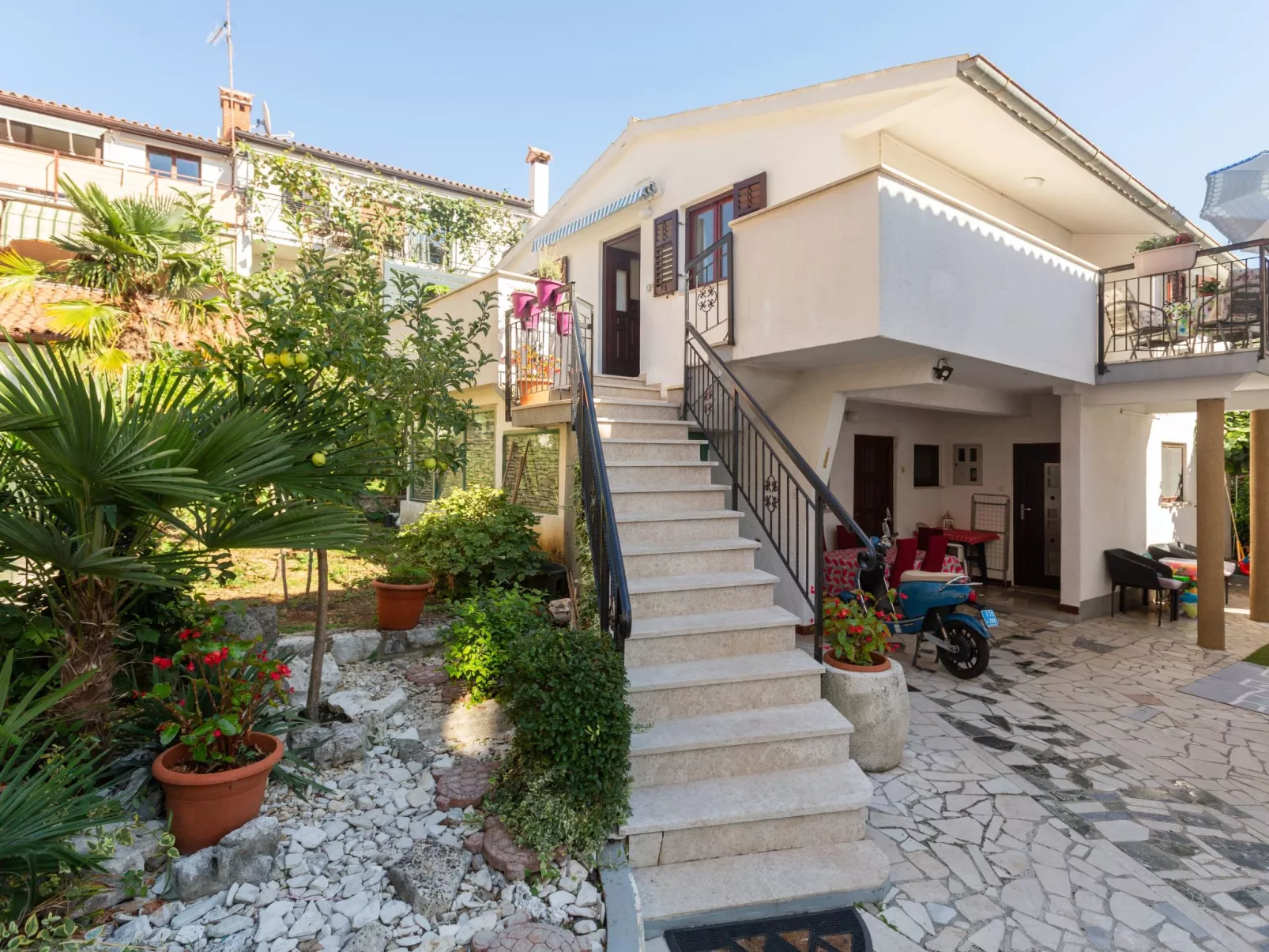 Rozi 4 in Strandnähe