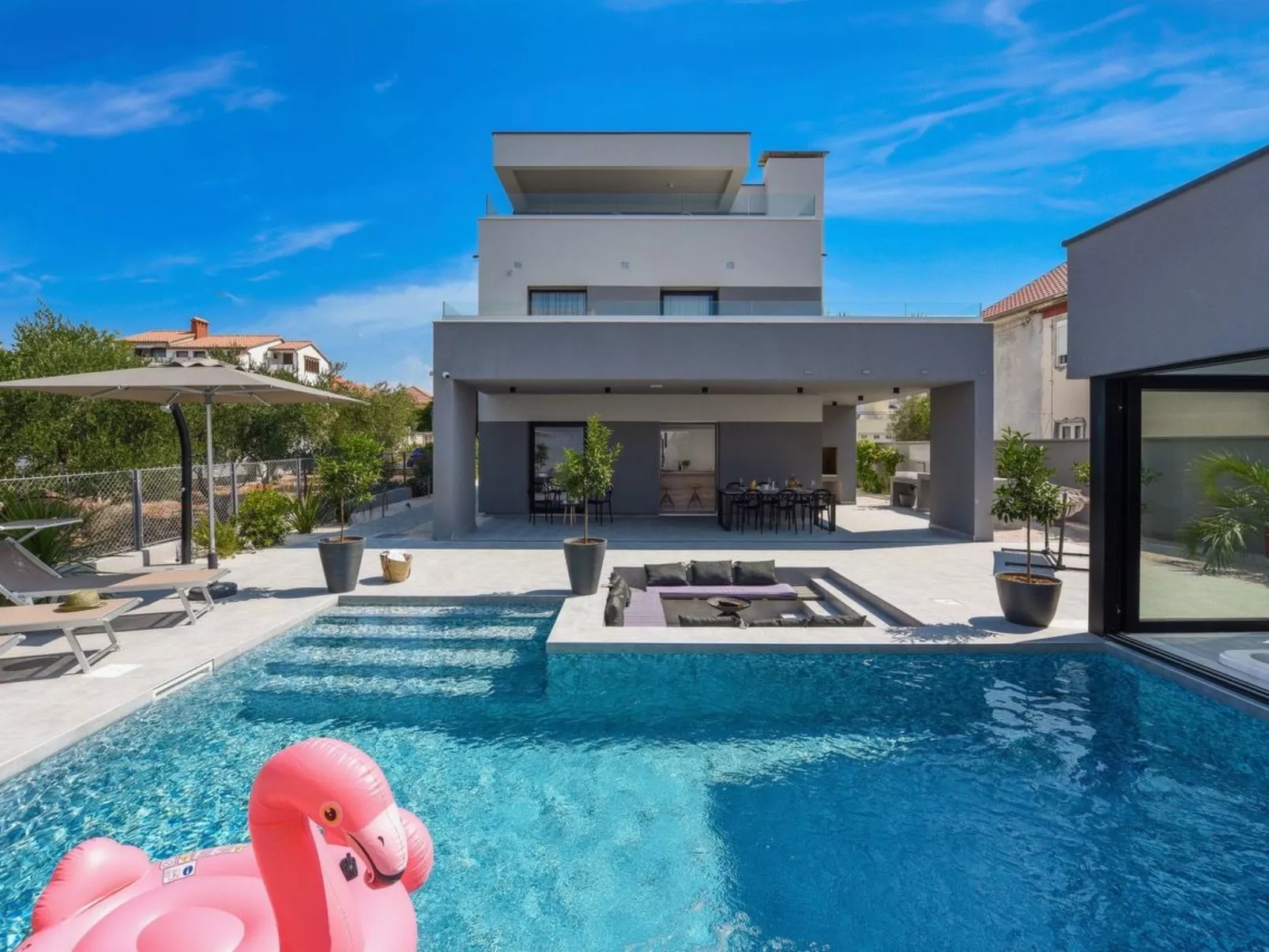 Villa "Omnia" mit Whirlpool