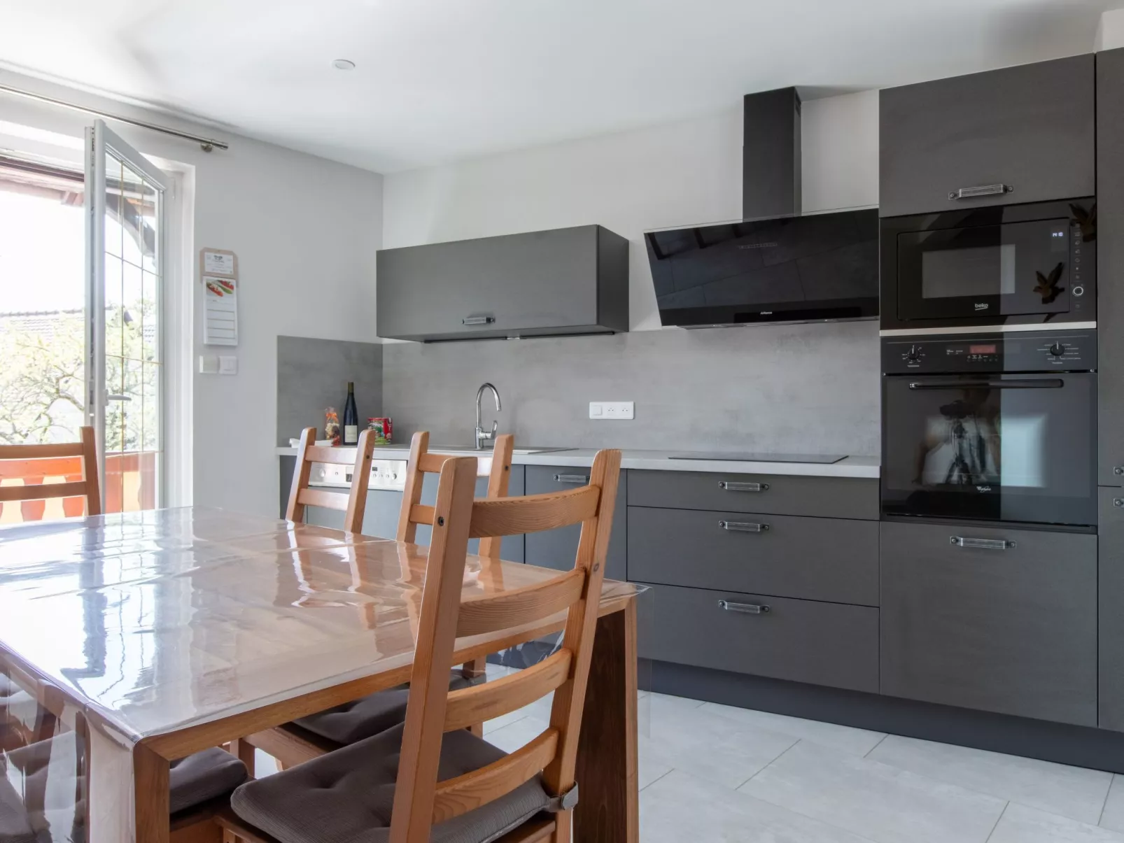 "Haydi" mit Terrasse