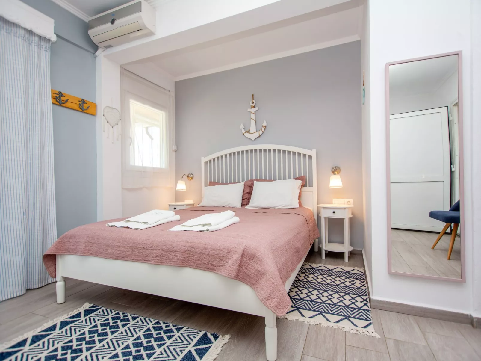 Studio-Appartement mit Balkon