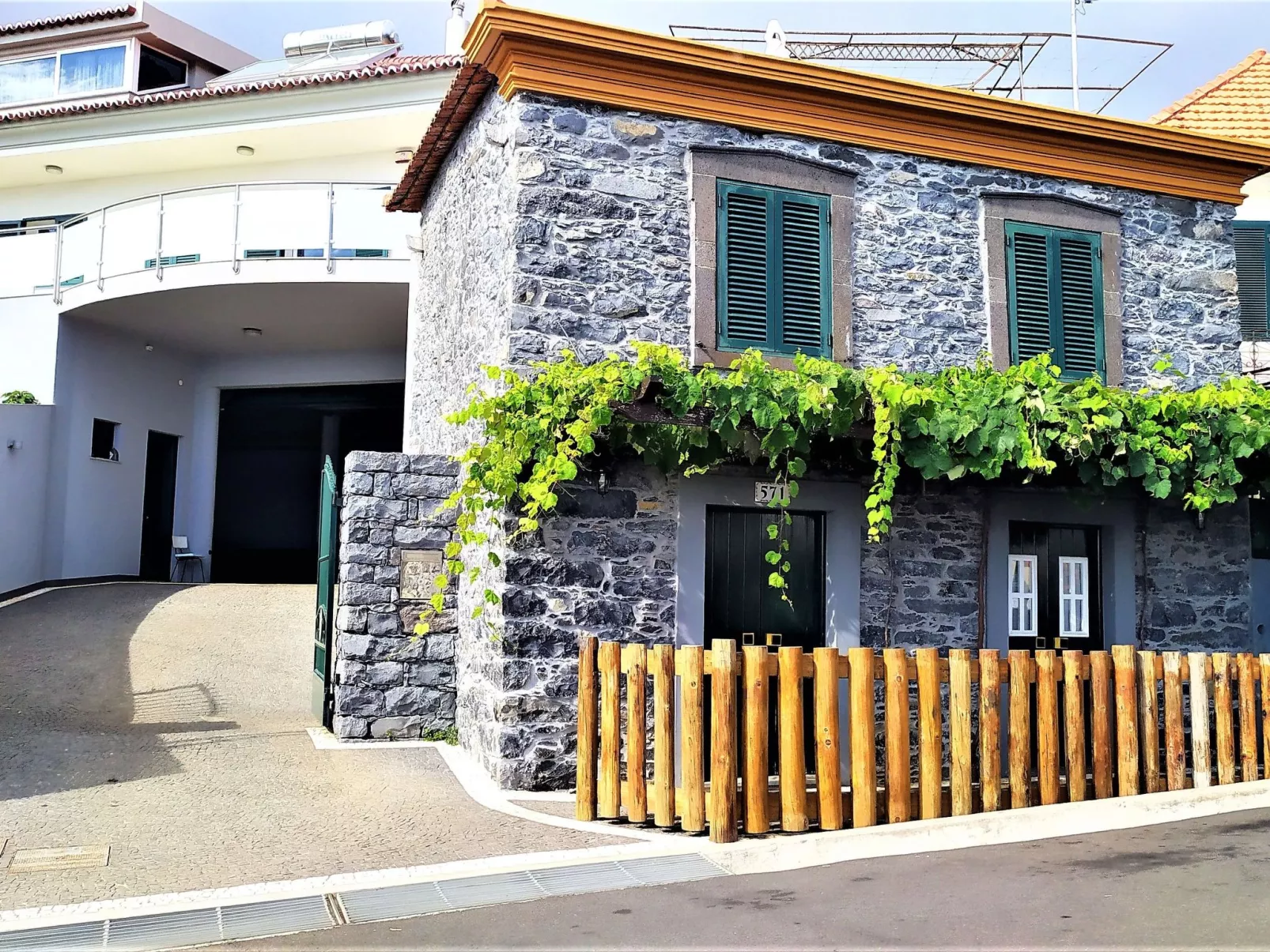 Casa Lugar da Ribeira mit Dachterrasse