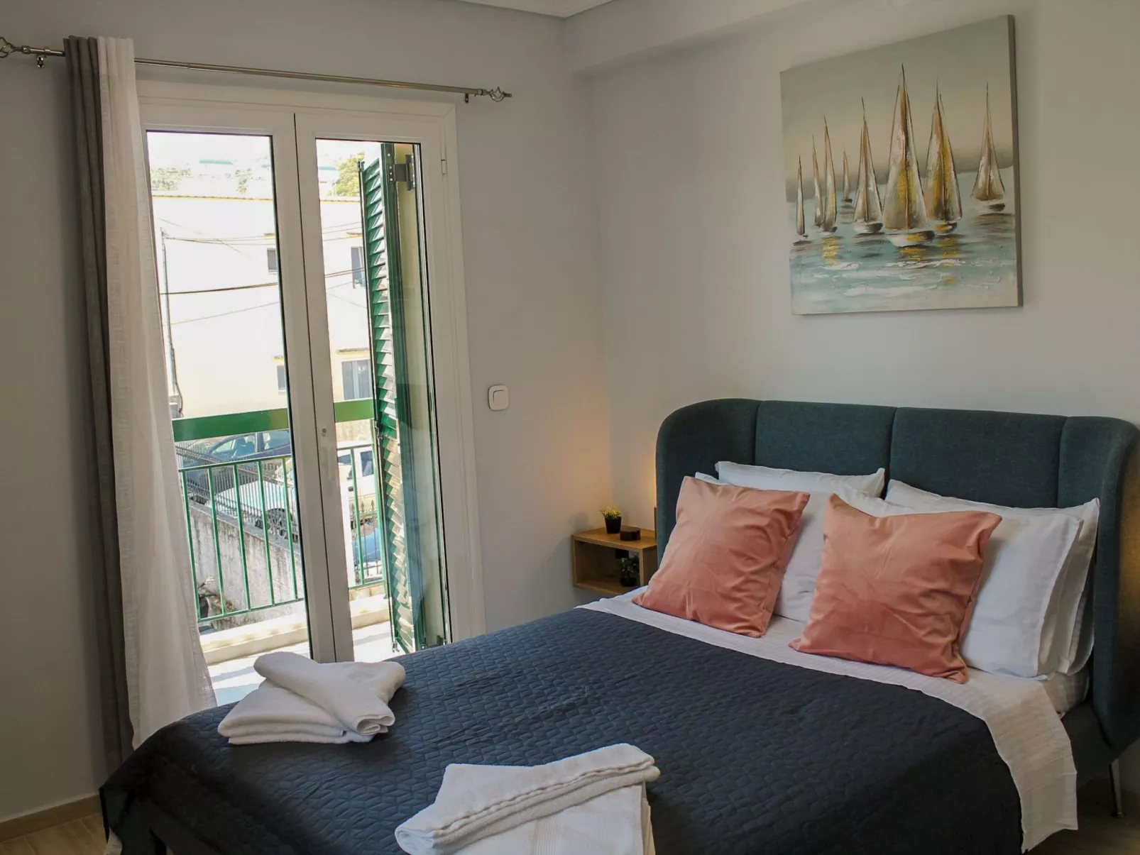 Stilvolle Wohnung im ersten Stock Wave Eksi in Kassiopi