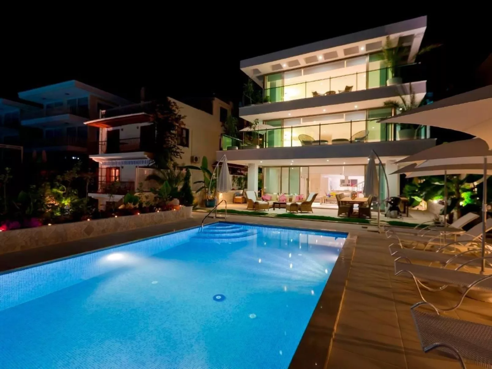 Ferienvilla mit Blick auf das Wasser