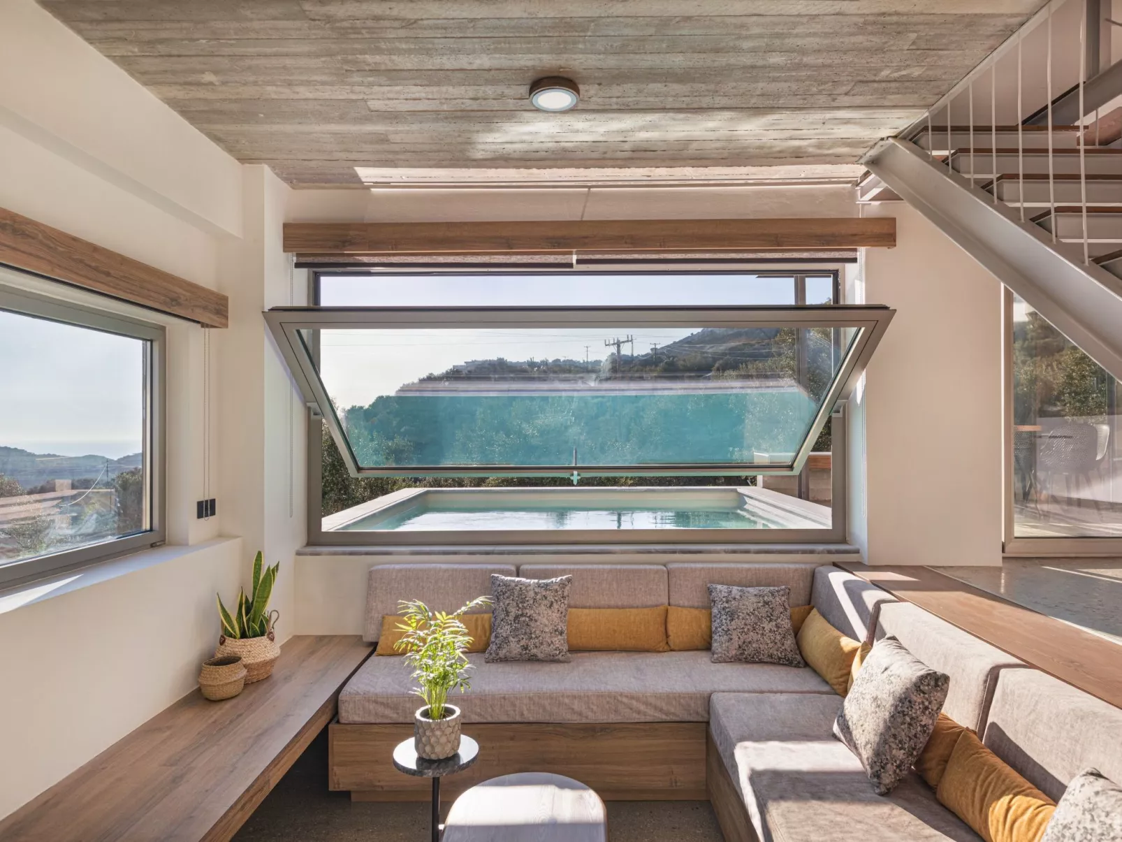 Neu gebaute Villa mit privatem Pool und Grillplatz