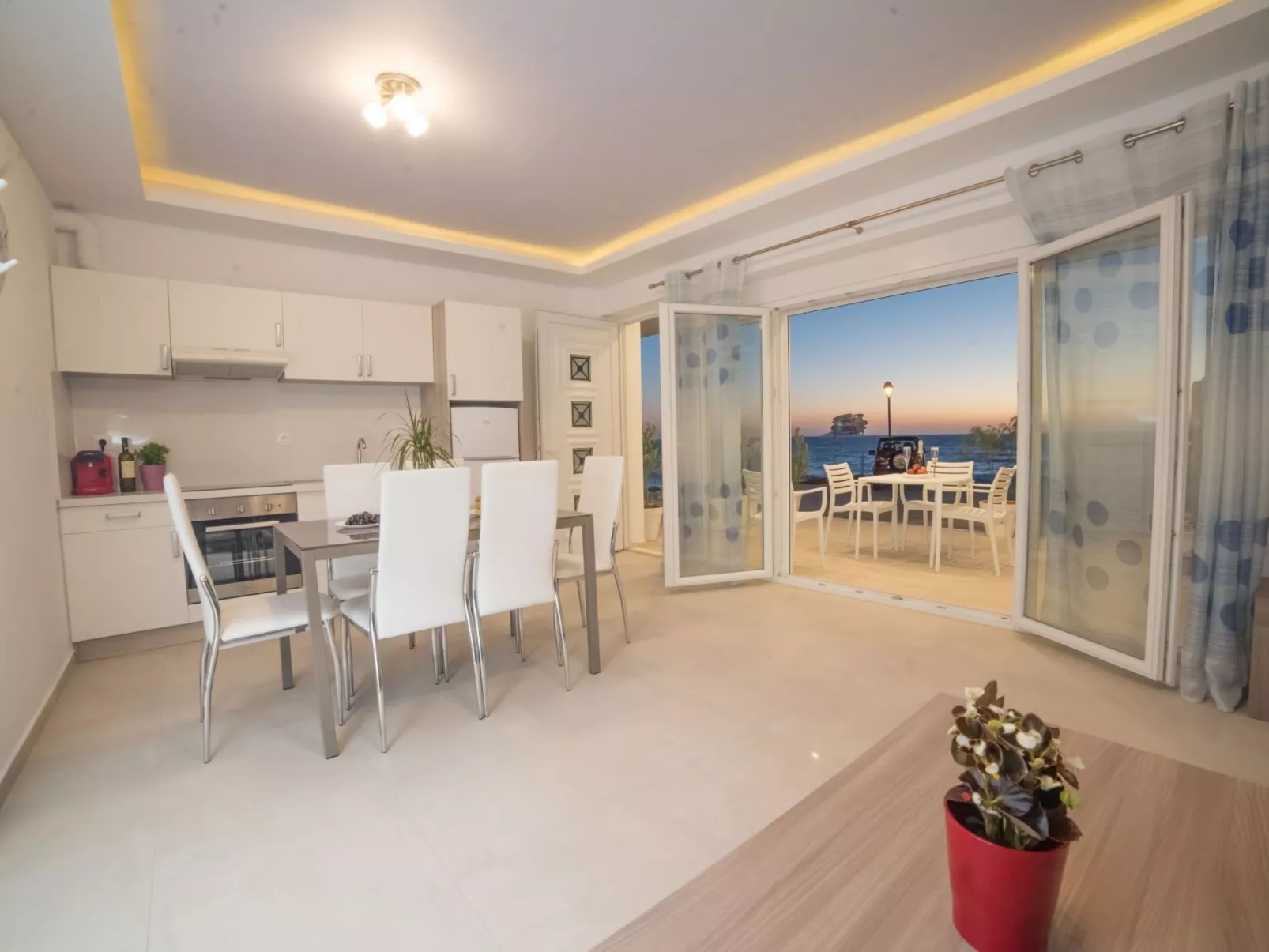 "Mimosa" direkt am Strand