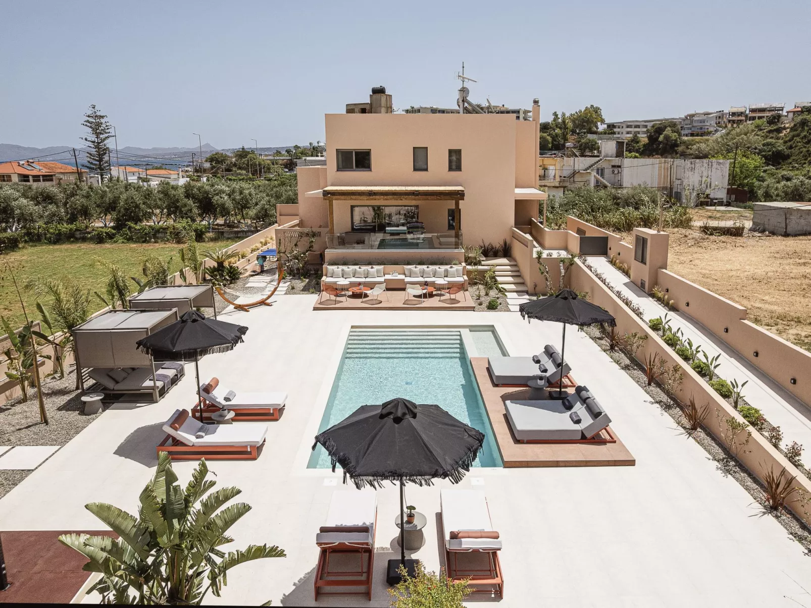 Villa Agali - ''Freier'' beheizter Pool, 70m zum Meer