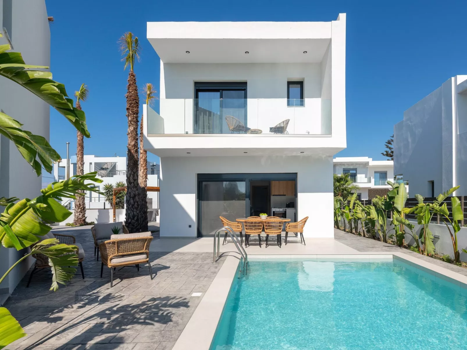 Davlakos Wohnung Rea 1