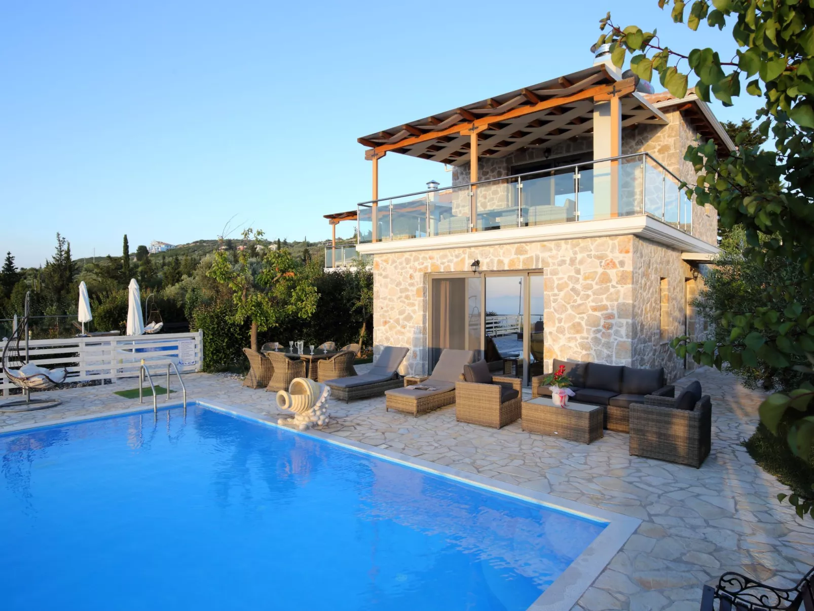 Luxuriöse Steinvilla Emily nahe dem Strand von Mylos