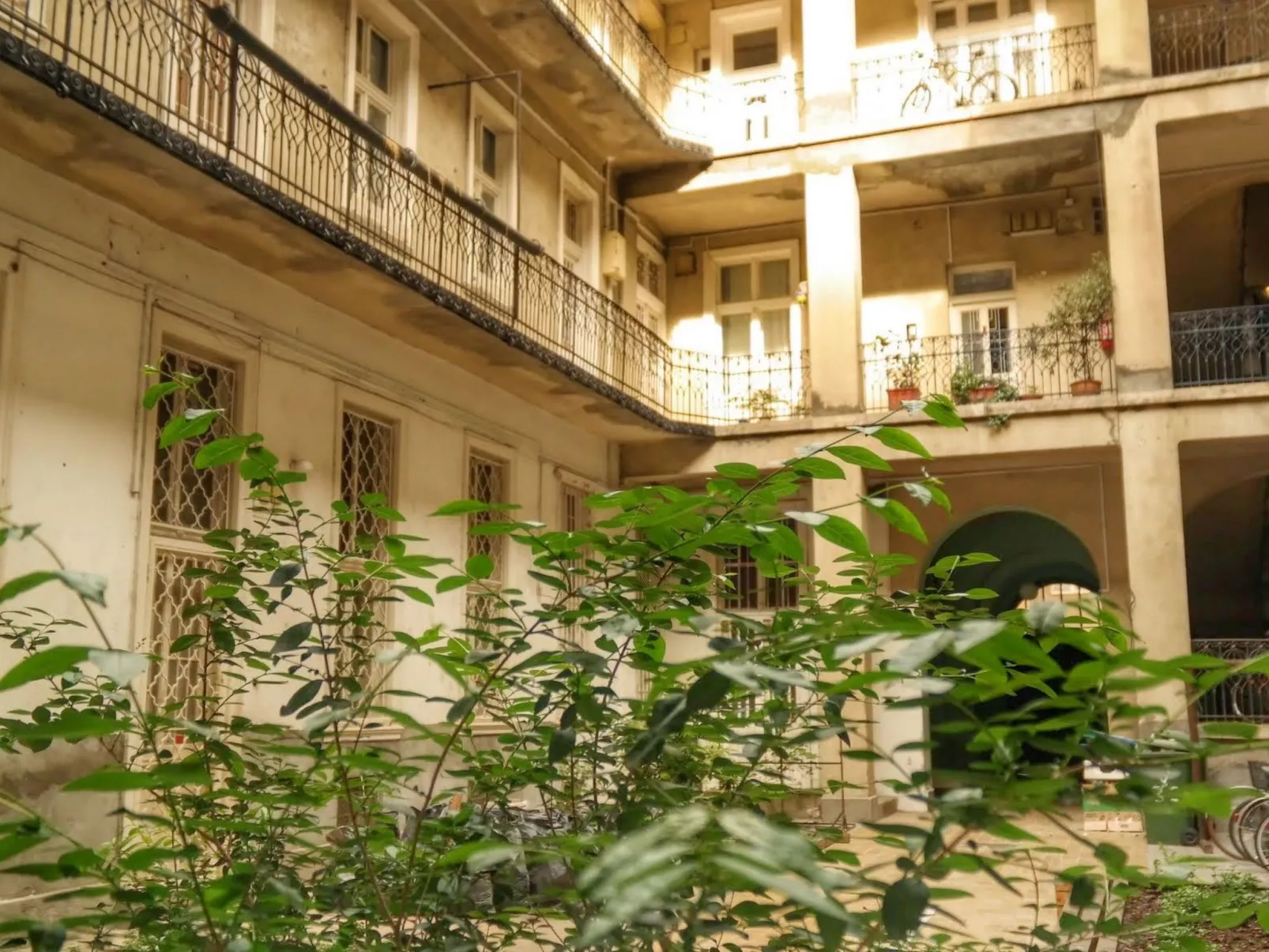 Moderne Ferienwohnung in Ujlipotvaros mit Garten