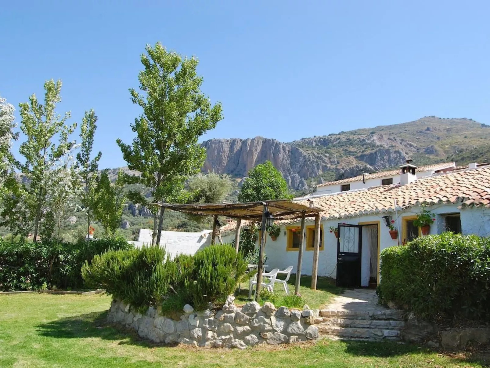 Cortijo Pulgarín Bajo - El Mirador