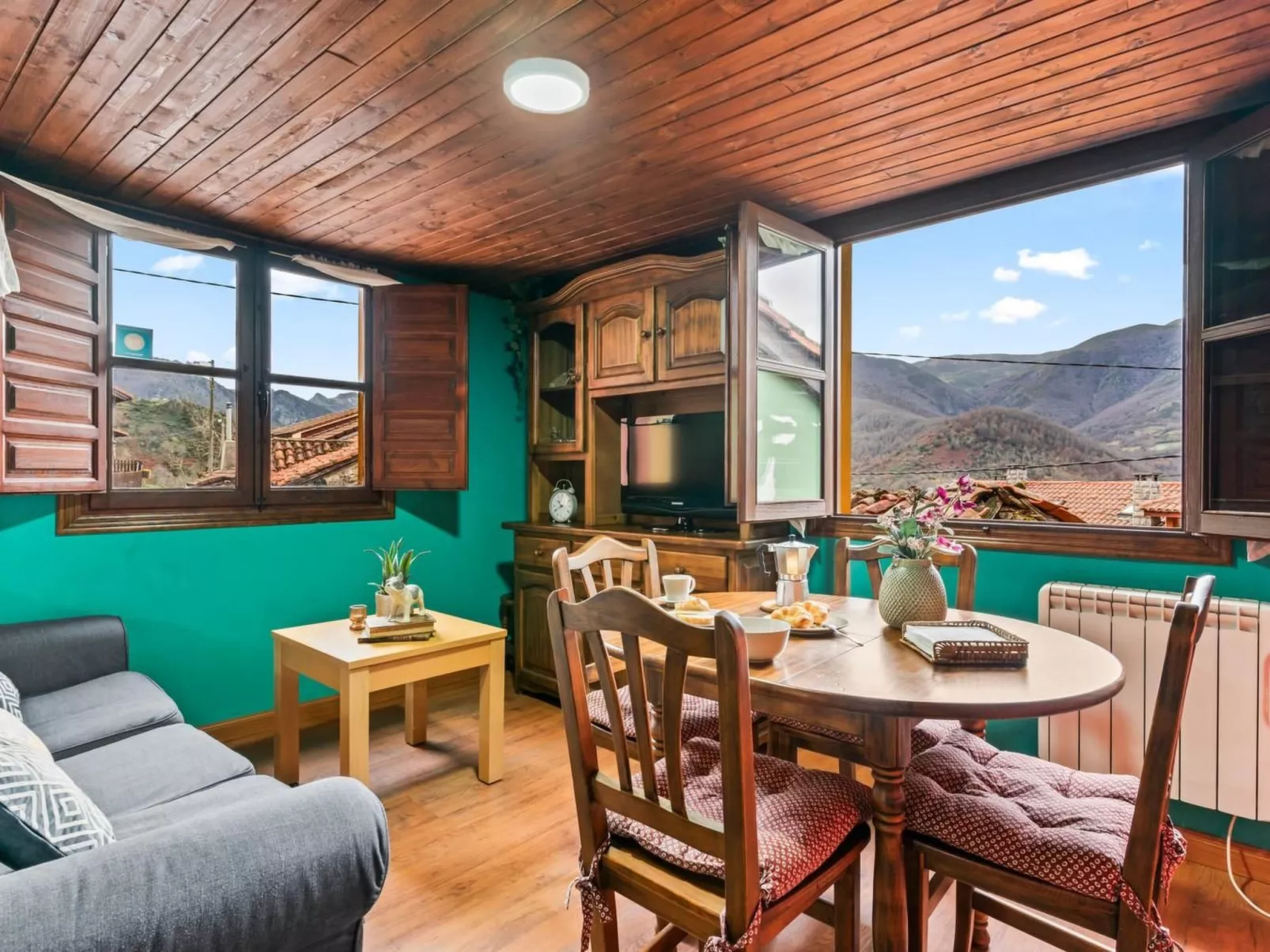 Montegrande, Berghaus in idyllischer Lage