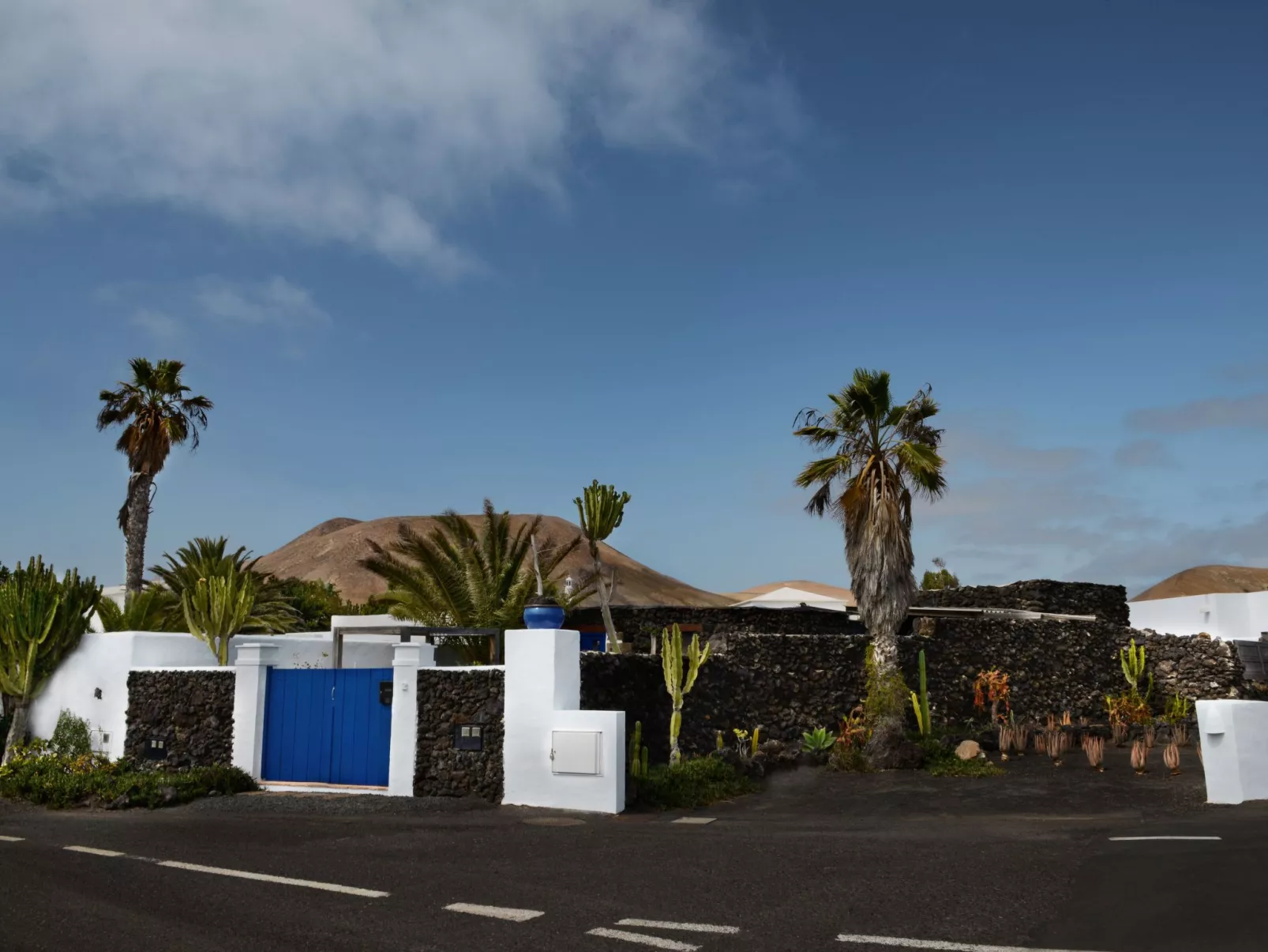 Lavastein-Bauernhaus Yazmina mit schönem Garten