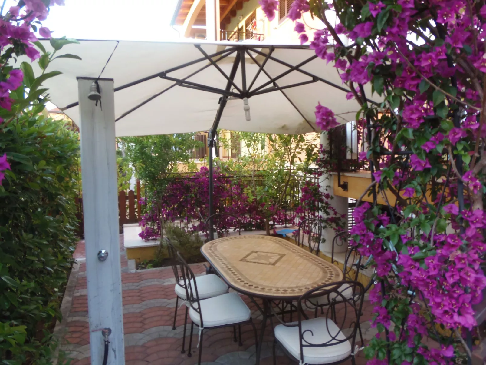 Wohnung 'Artemide' mit Infinity-Pool