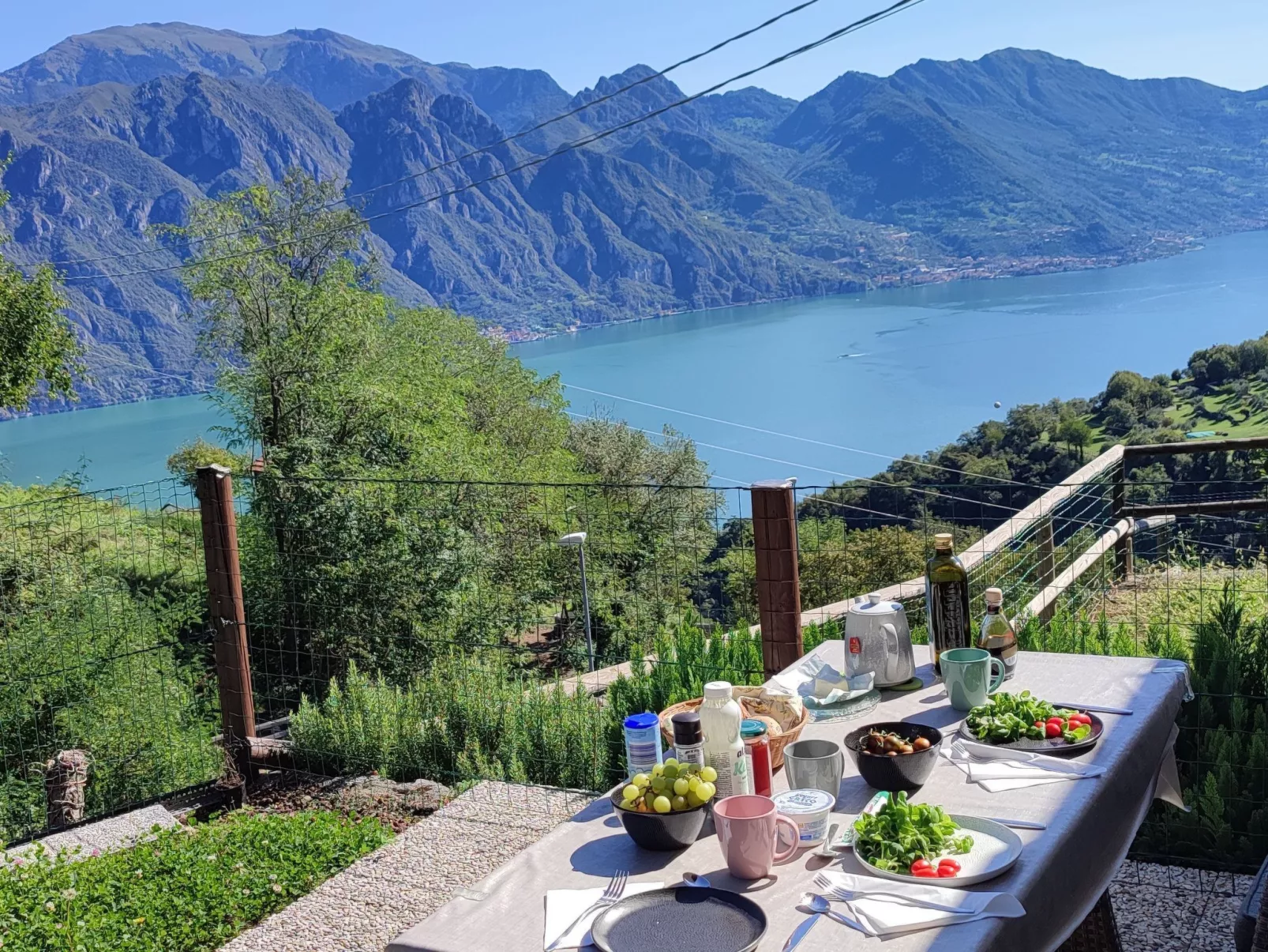 Oasi Azzurra - Drei-Zimmer-Wohnung in einer kleinen Villa mit Terrasse
