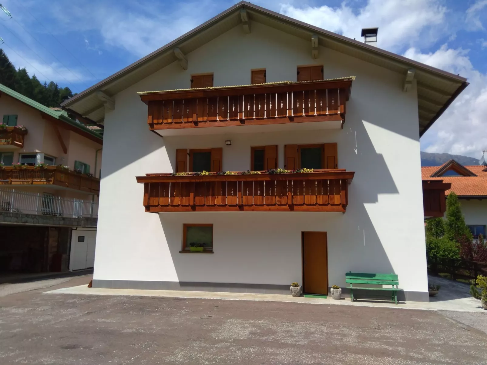 Haus Bezzi in Pellizzano