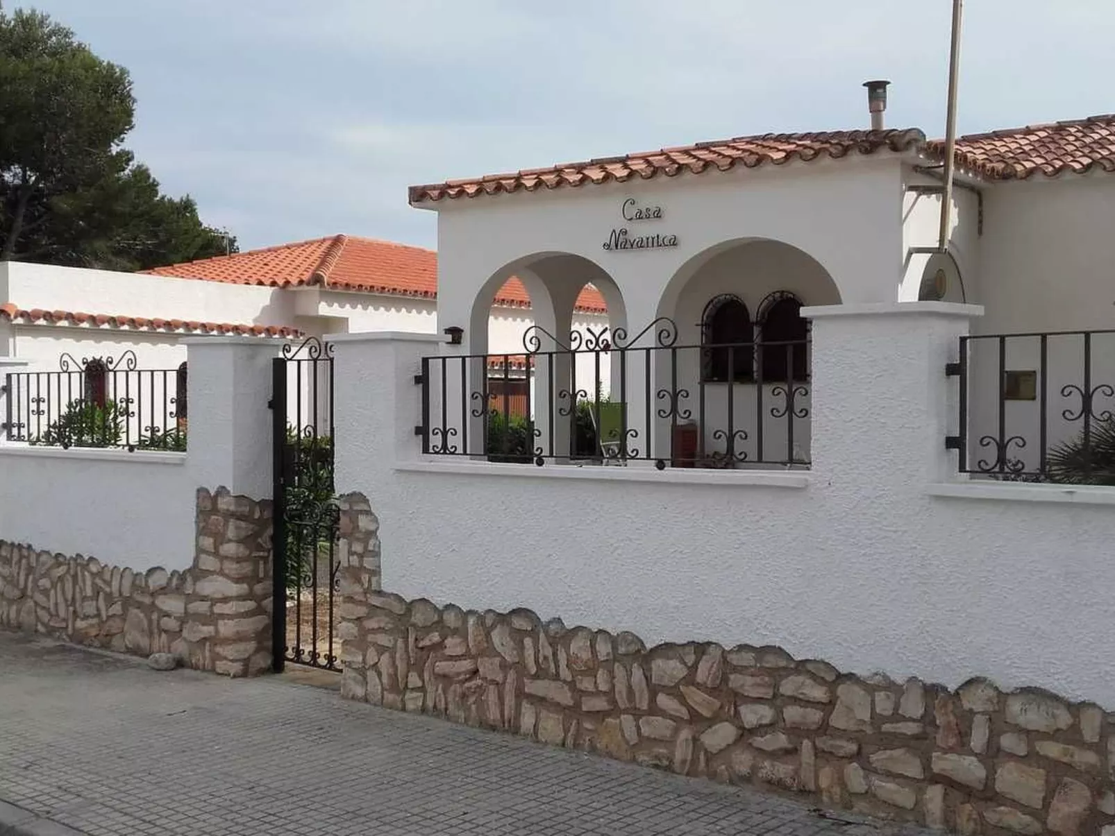 Geräumiges, strandnahes Ferienhaus mit Garten
