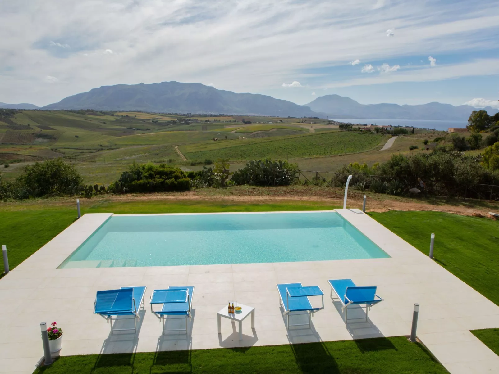 In Partinico mit Privatem Pool