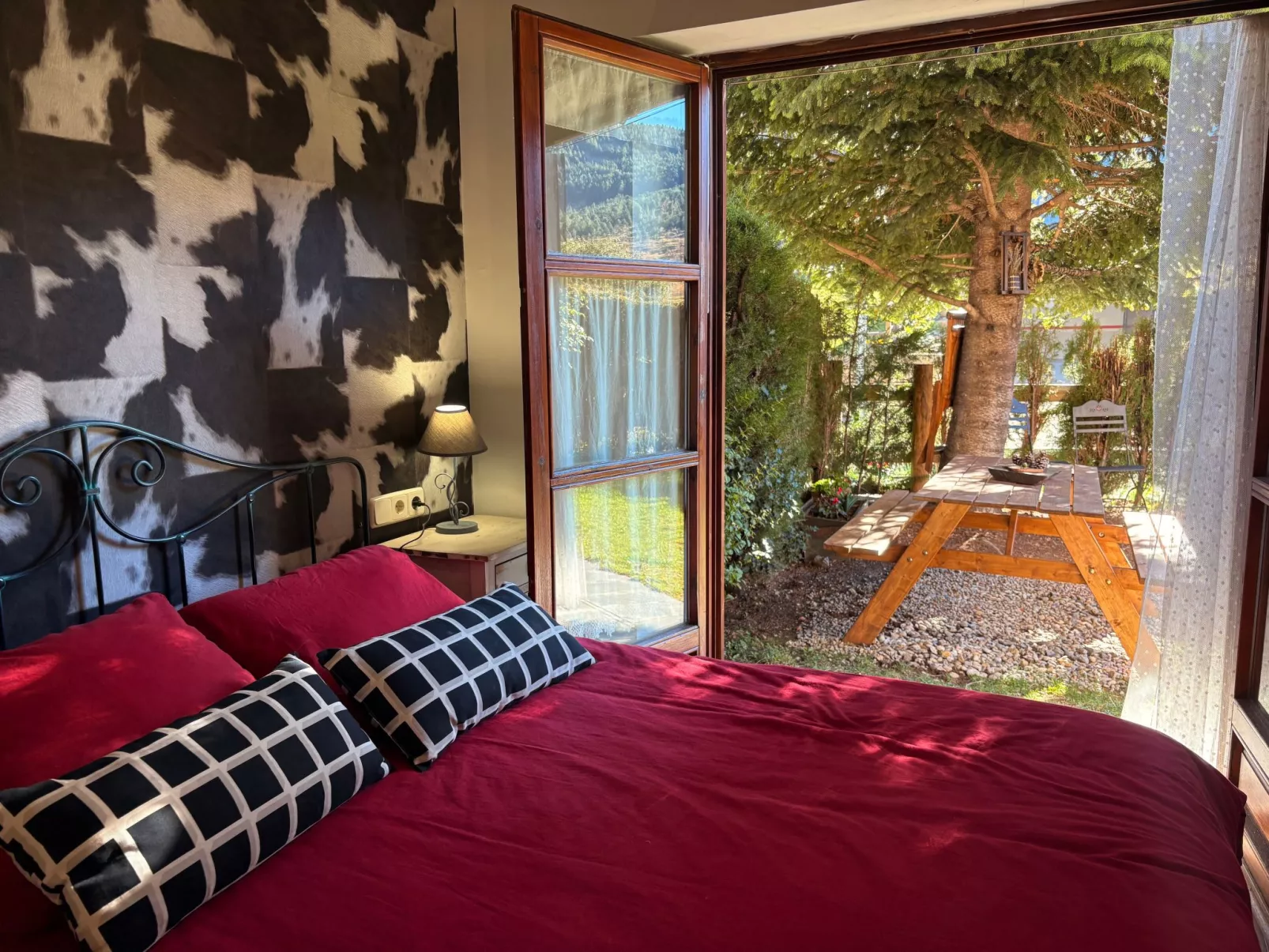 Wohnung mit privatem Garten und gemütlichem Puig Falcó 2 Vall de Boí