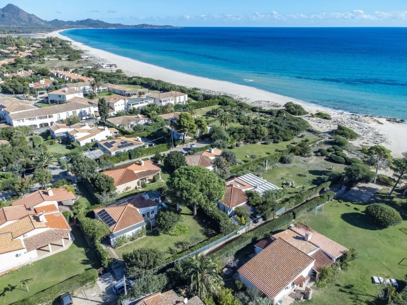 Villa "Villa Aurosa" in der Nähe des Strandes