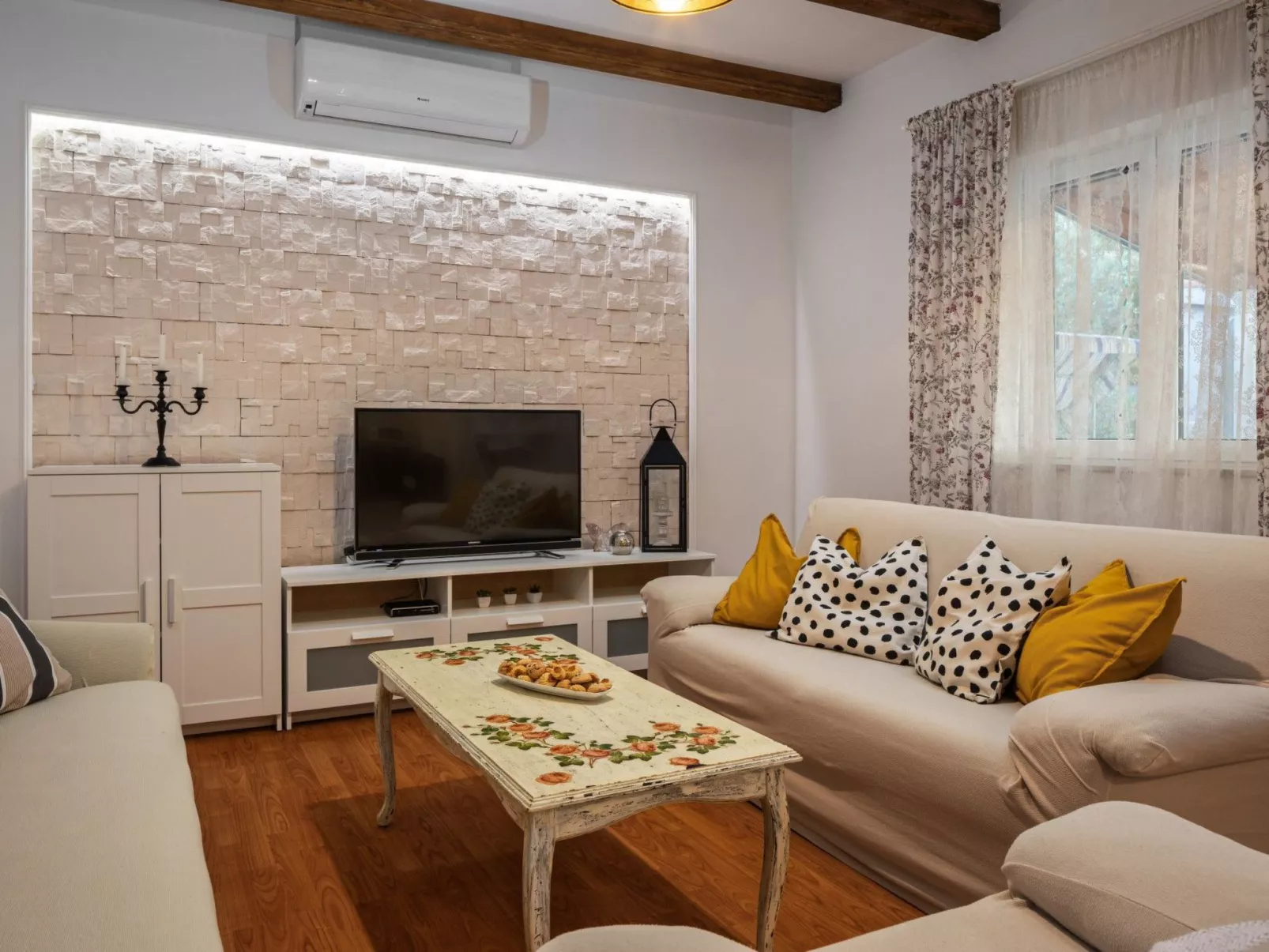 Unknown Accommodation