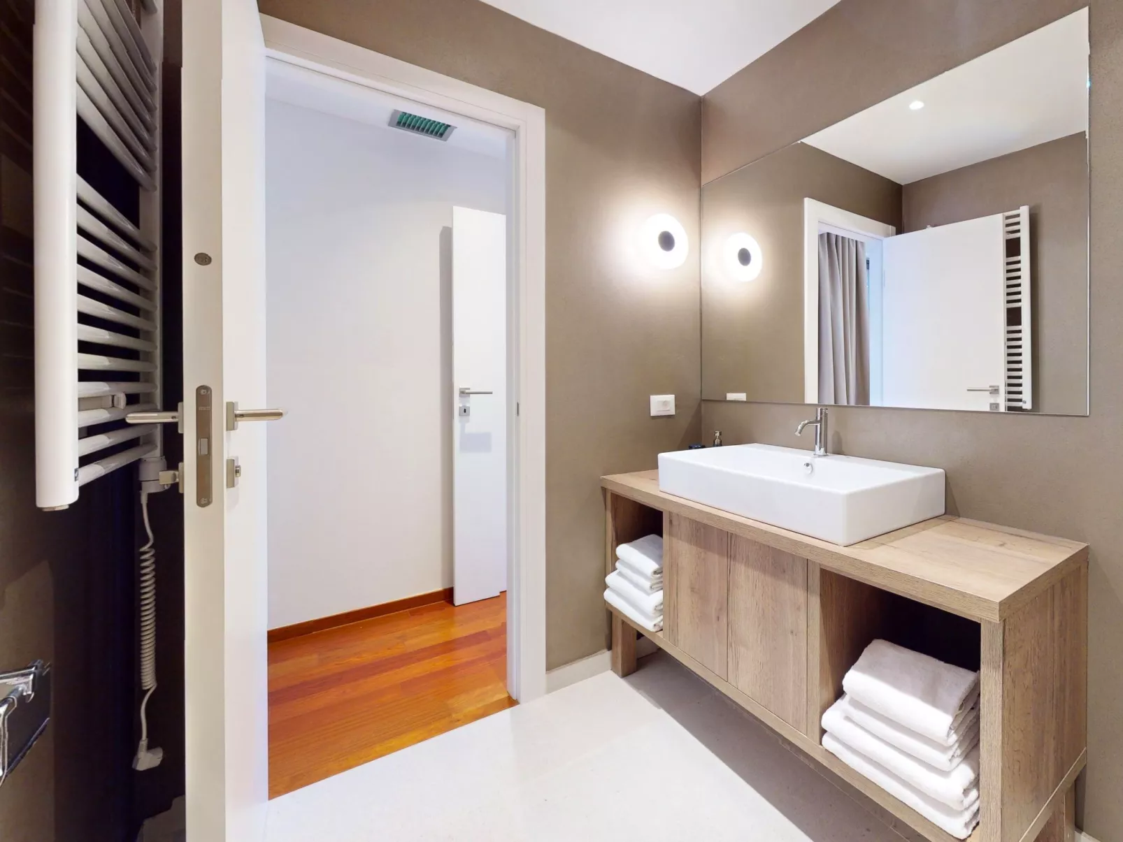 Villa Oleander-Image-tags.info