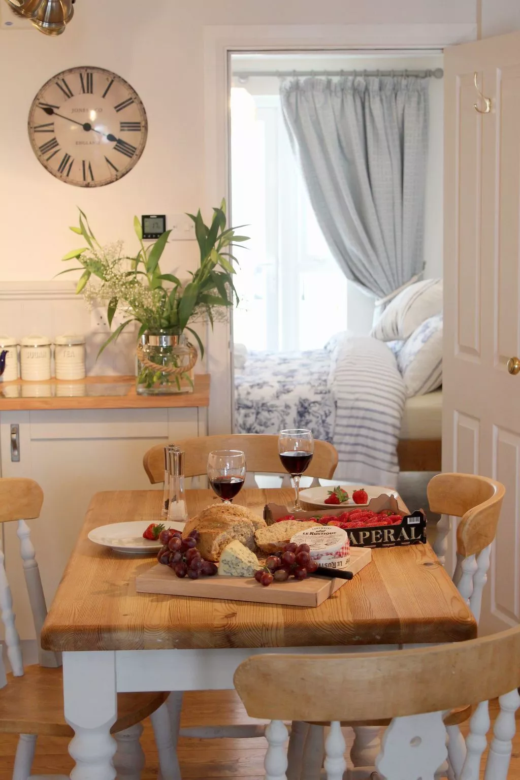 Captains Cabin-Image-tags.info