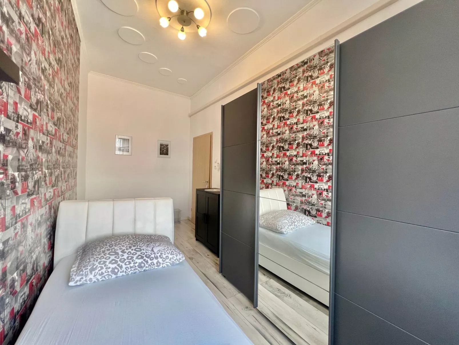 Holiday house Lona-Binnen