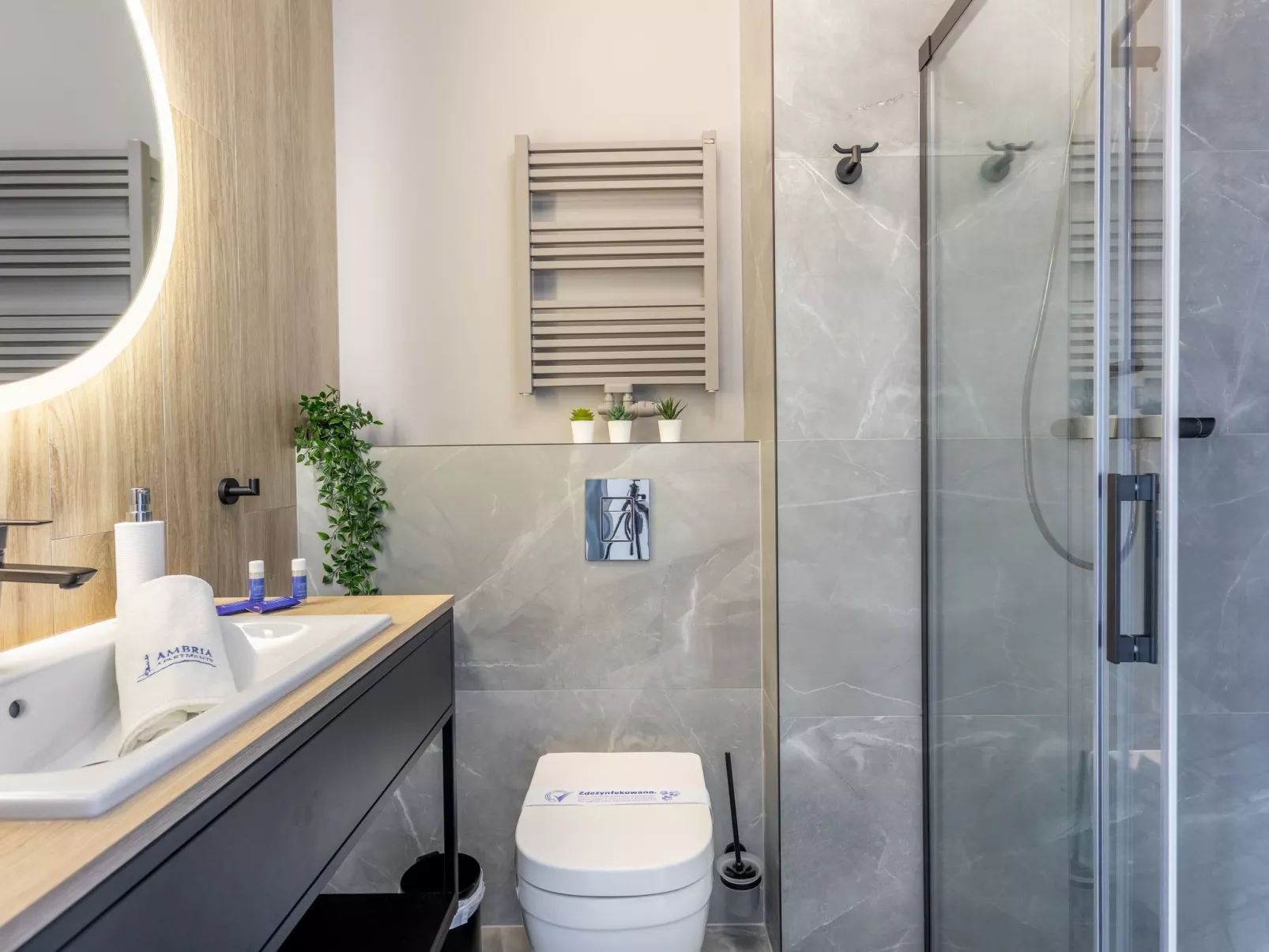 Helle Ferienwohnung mit Terrasse auf Usedom