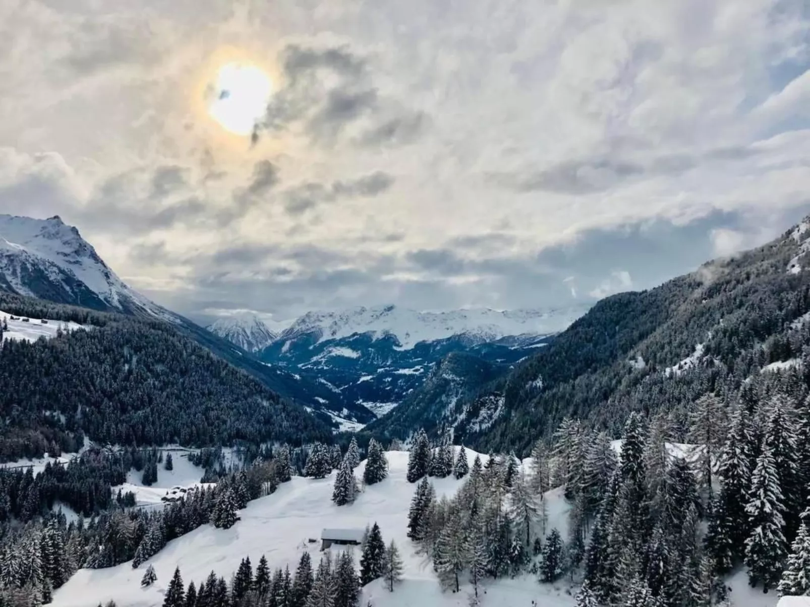 Wohnung mit Bergblick