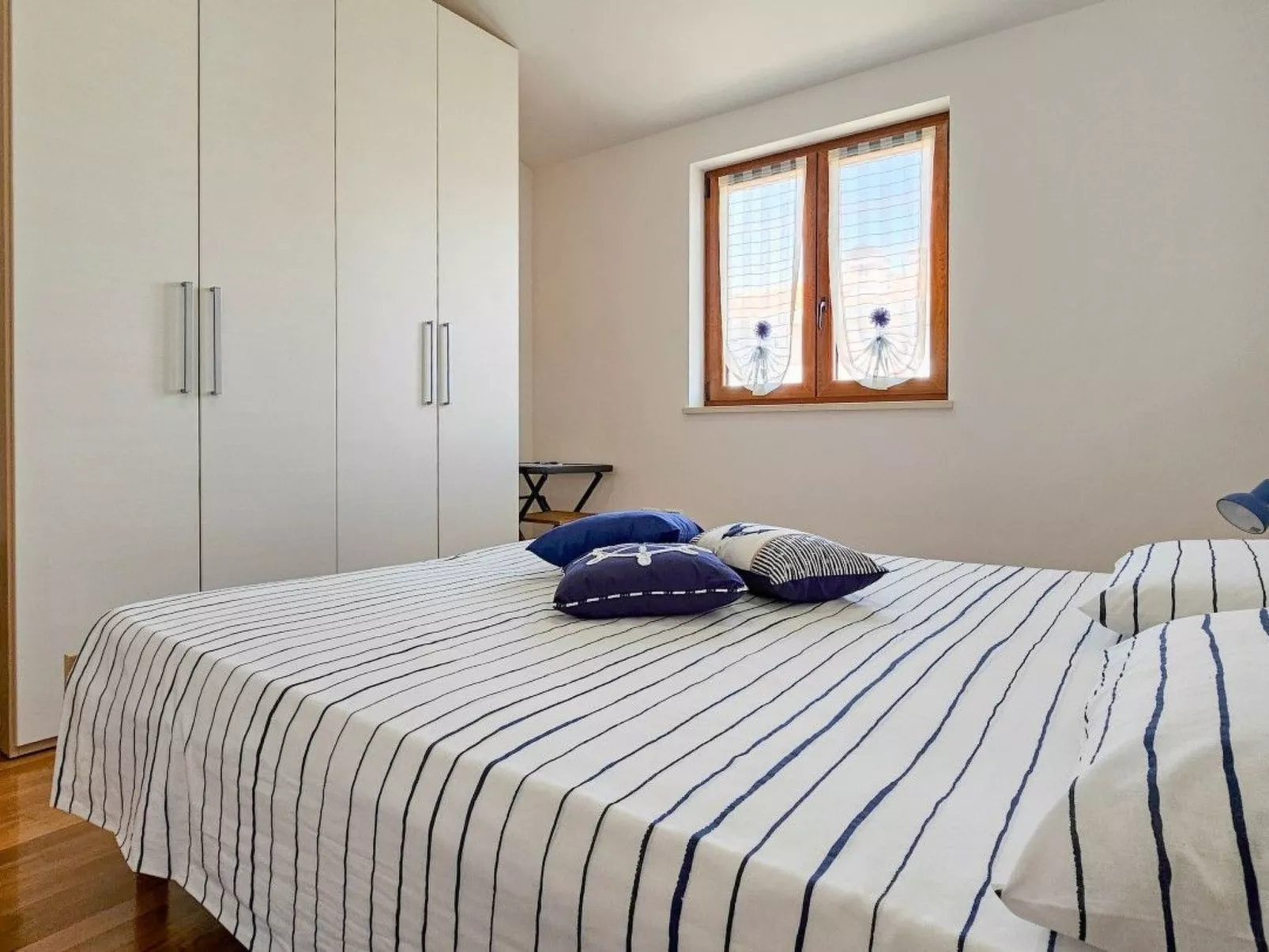 "Fabiola" mit Balkon - Binnen