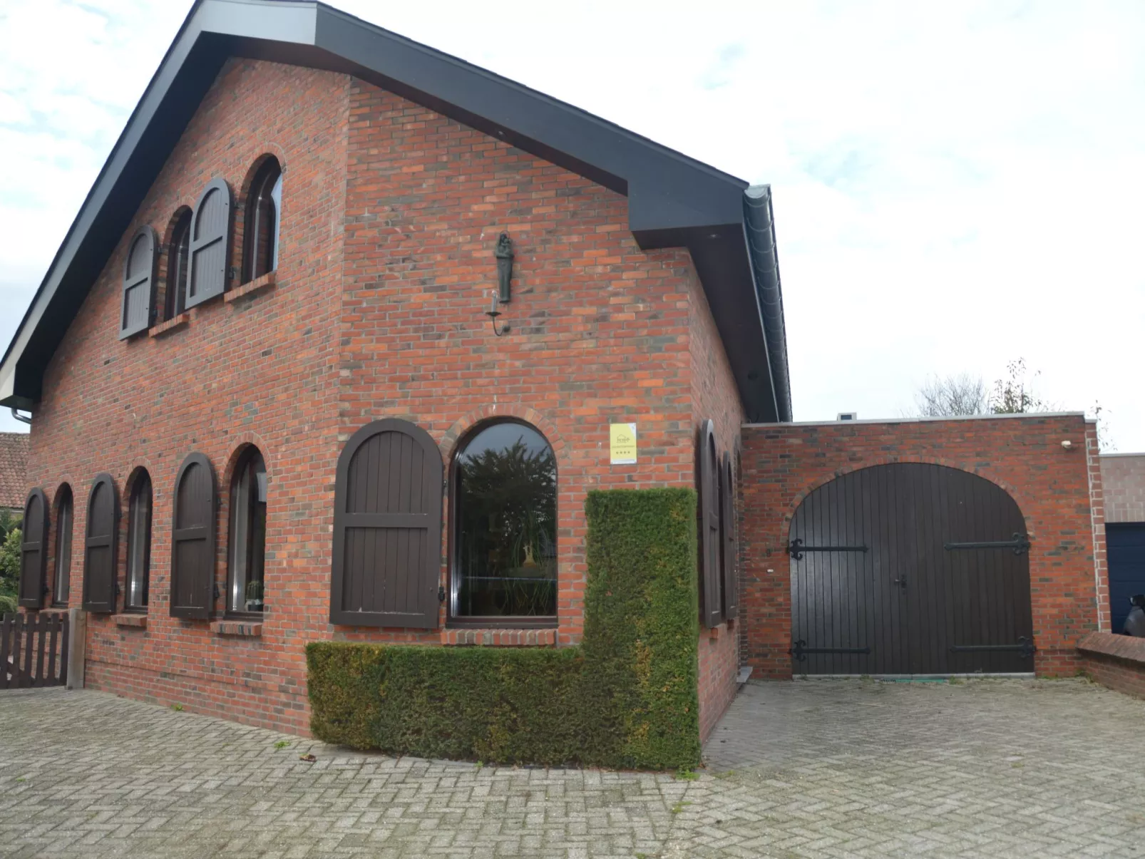 Gemütliches Haus mit eingezäuntem Garten