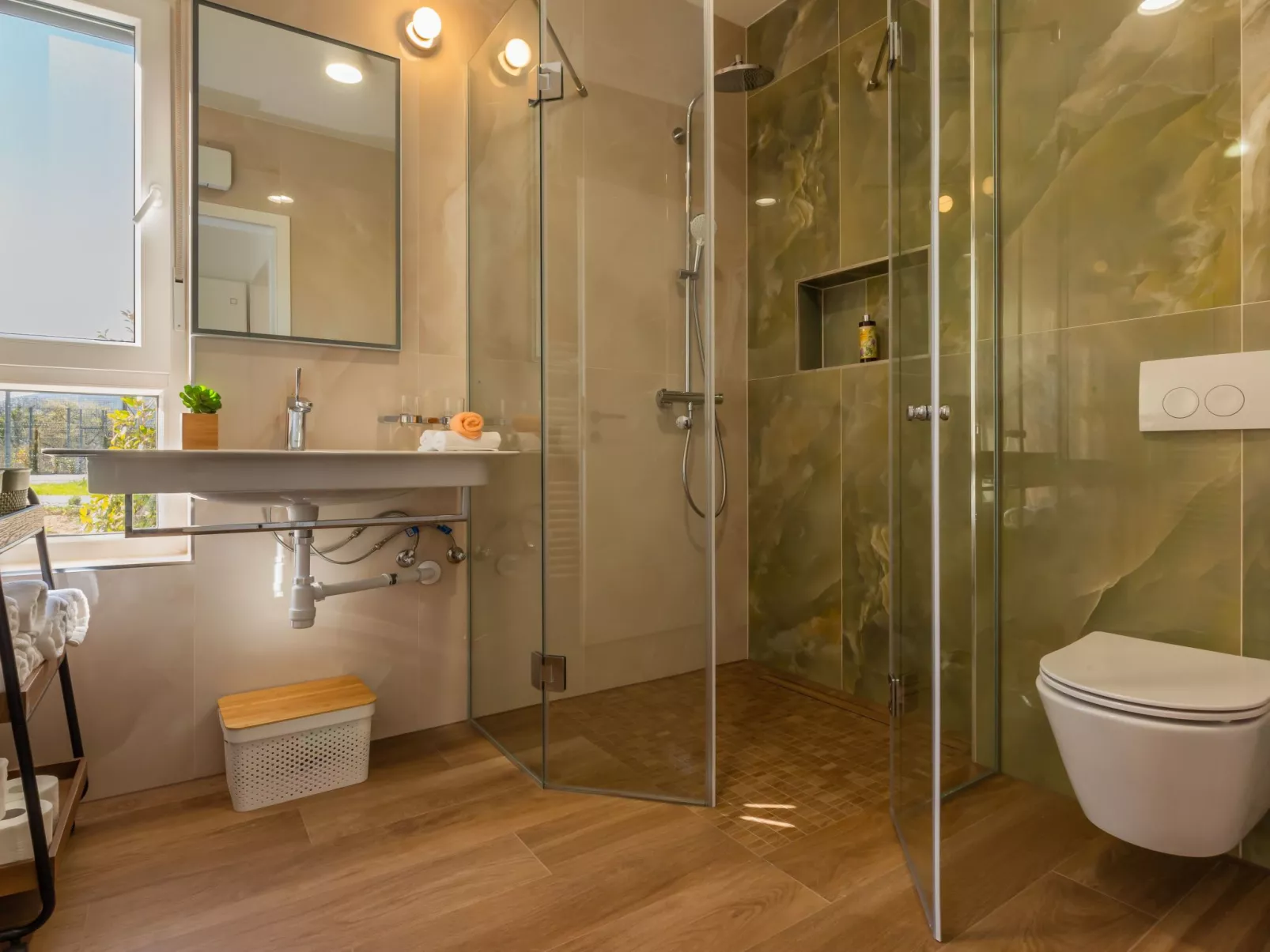 In Dugopolje mit Privatem Pool