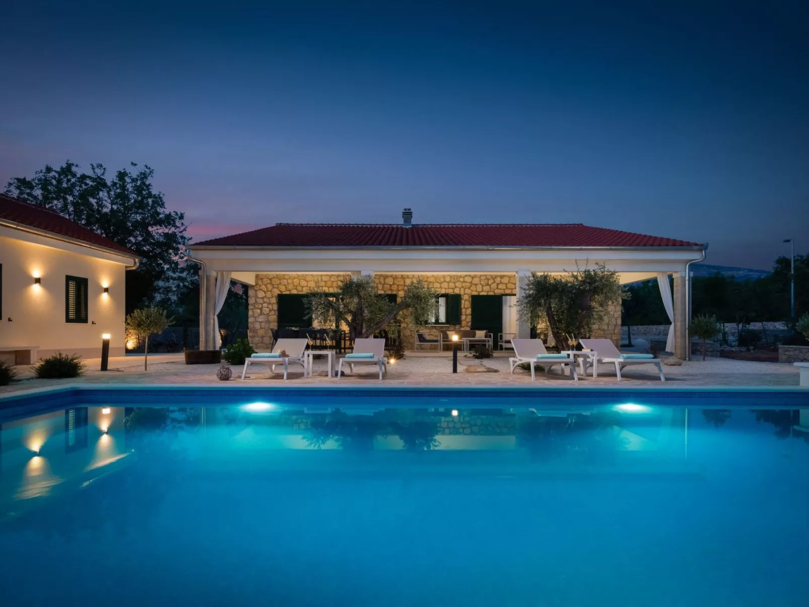 Haus für 11 Personen und 1 Kind in Razvode