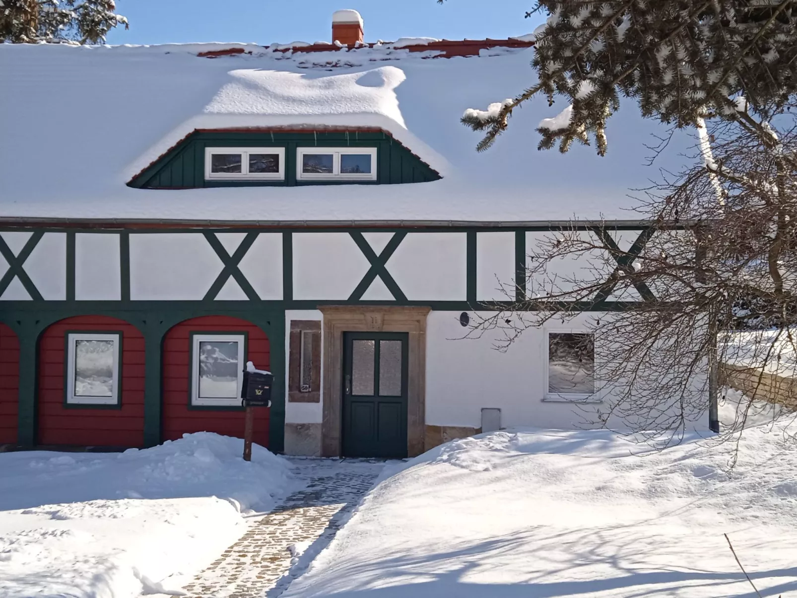 Studio-Appartement mit Bergblick