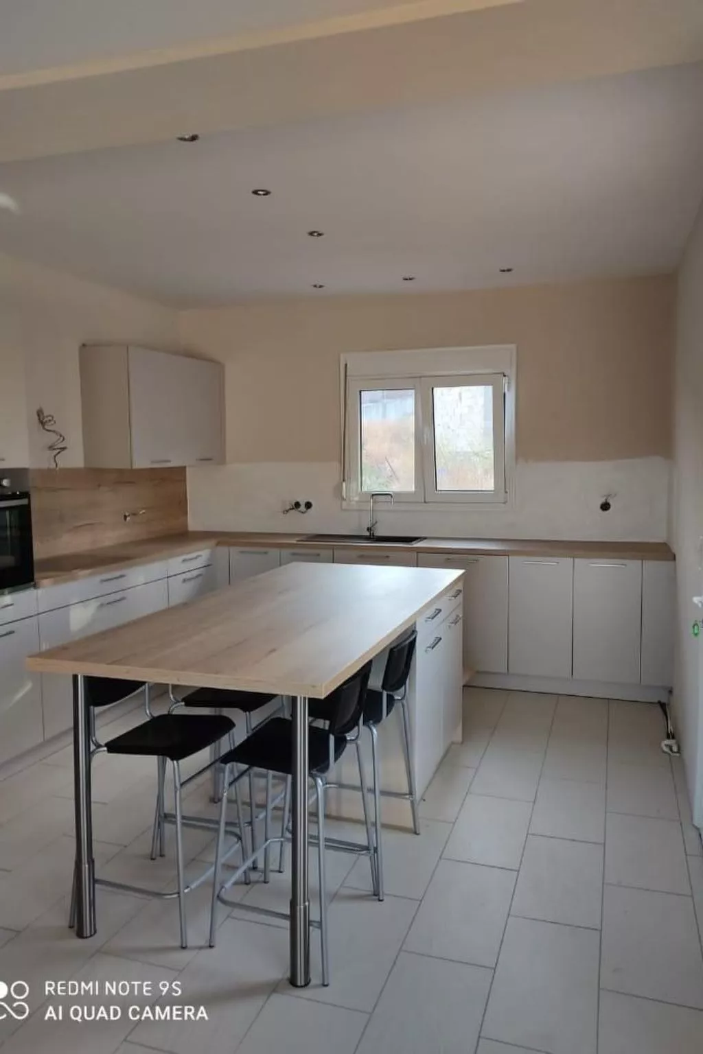 Andreas House-Binnen