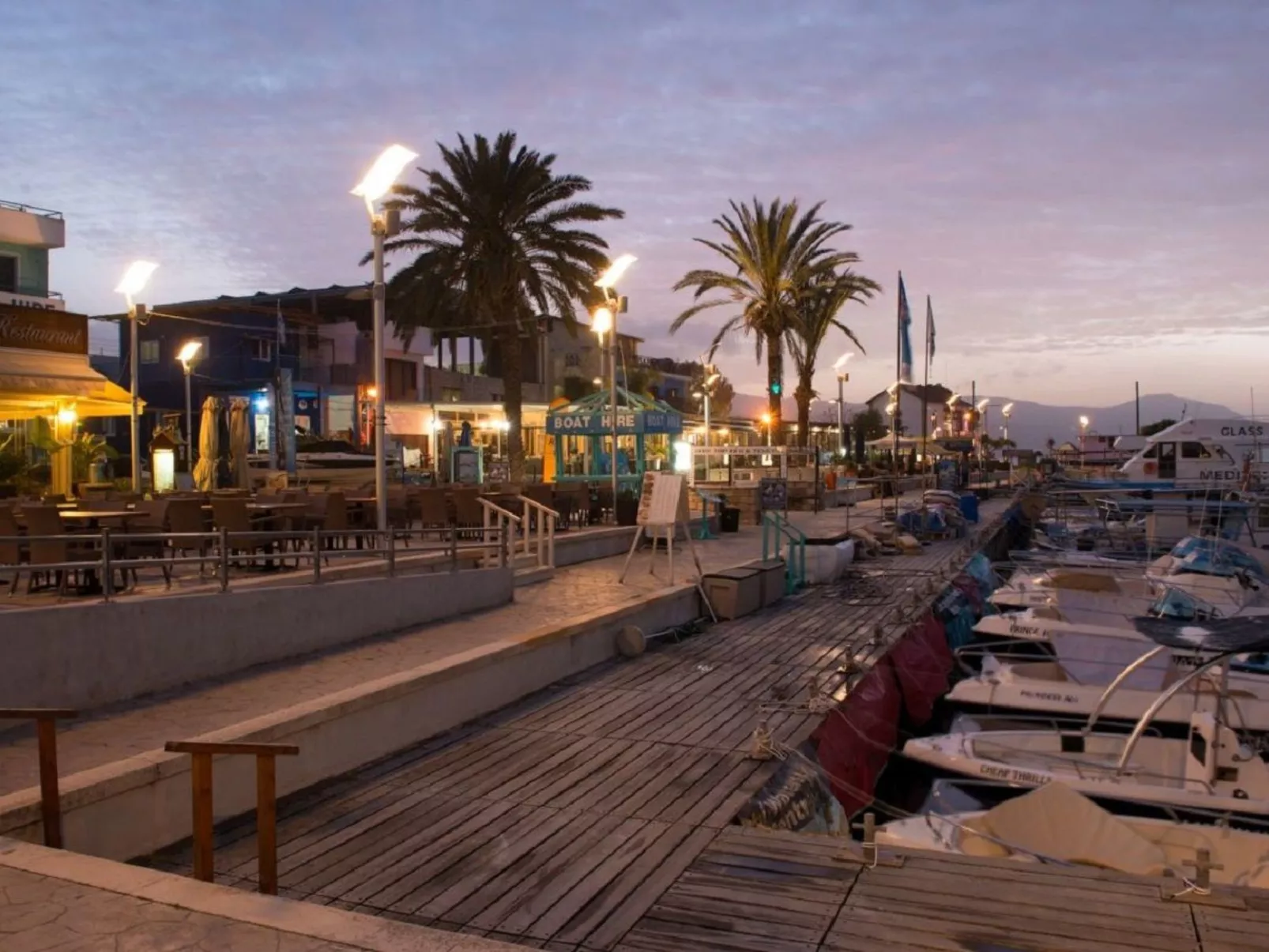 Schönes Ferienhaus mit Balkon in Polis Chrysochous
