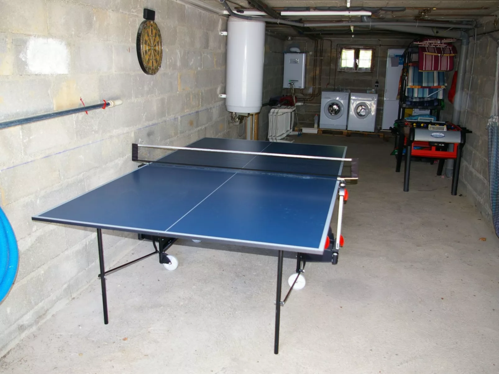 Mit Garten, Grill und Terrasse