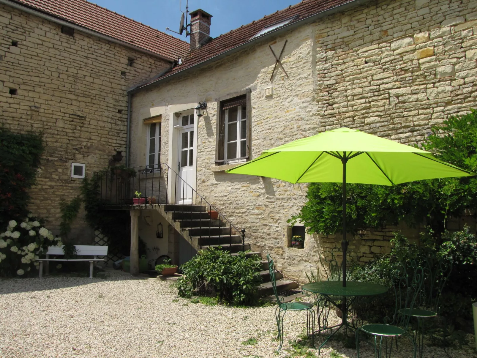 Haus "Les Moinillons" mit privatem Pool