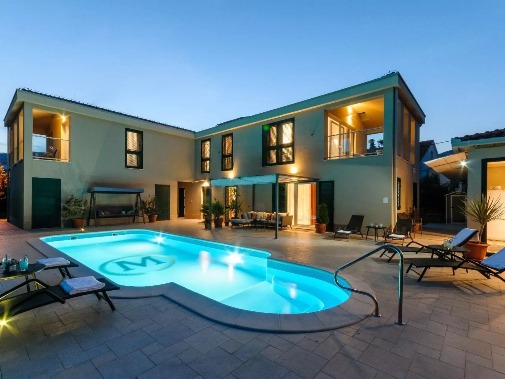 Villa Marta Trogir für 10 Personen in Plano