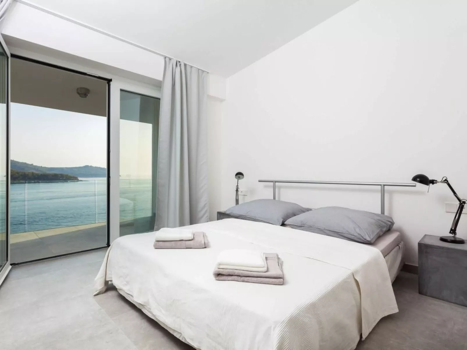 Villa Style and Sea-Binnen